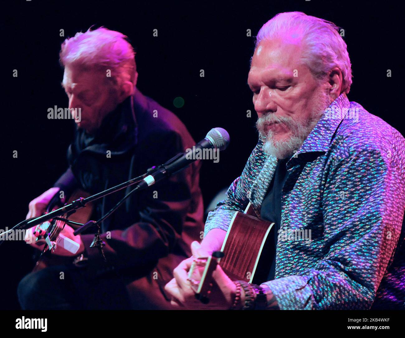 24 janvier 2019 - Orlando, Floride, États-Unis - Hot Tuna se produit sur scène au Plaza Live on 24 janvier 2019 à Orlando, en Floride. Jack Casady (à gauche) et Jorma Kaukonen sont membres fondateurs du groupe de rock psychédélique Jefferson Airplane. (Photo de Paul Hennessy/NurPhoto) Banque D'Images