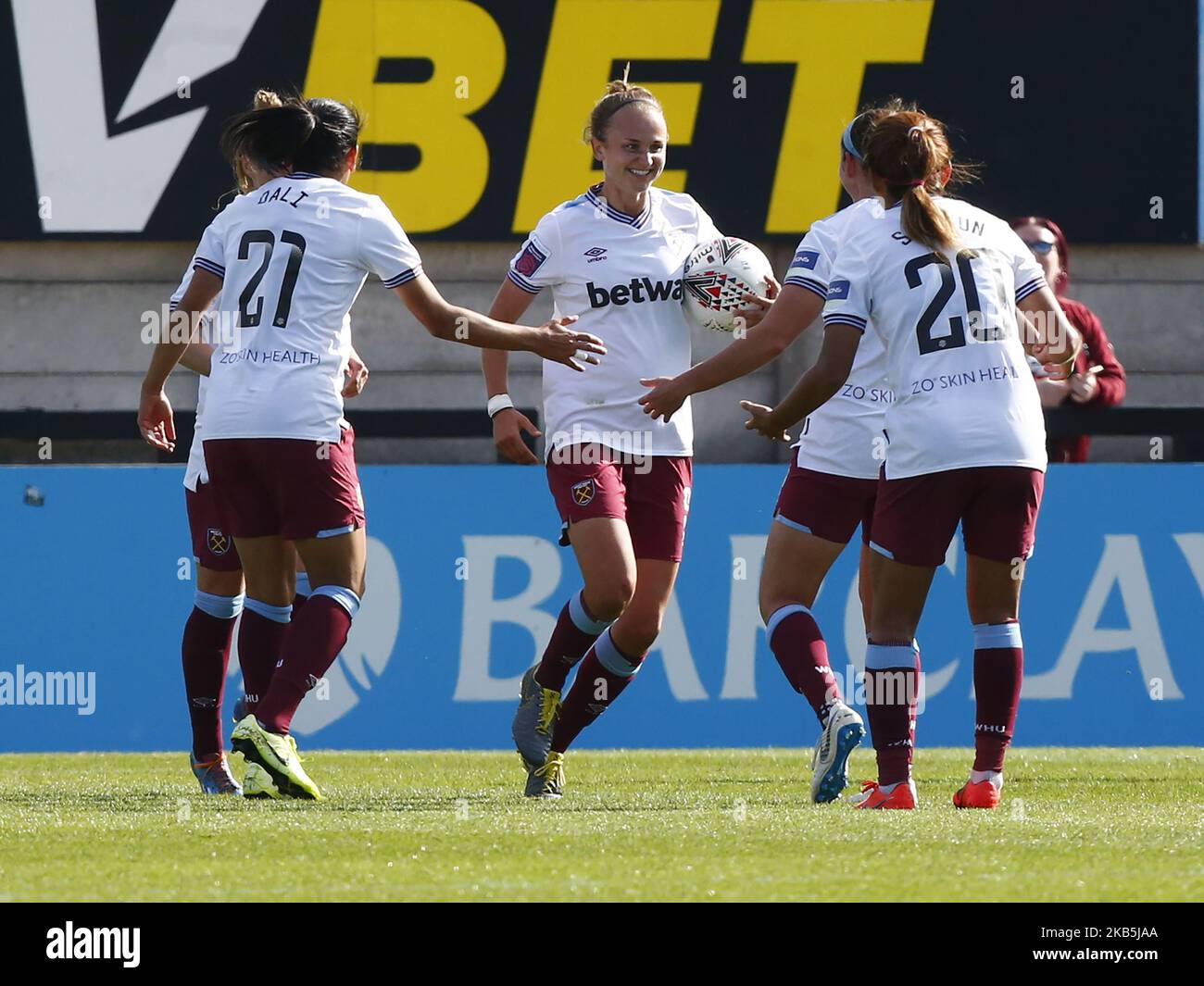 Martha Thomas de West Ham United WFC fête son but lors du match de Super League féminin de Barclay's FA entre Arsenal Women et West Ham United Women au stade Meadow Park sur 08 septembre 2019 à Boreham Wood, Angleterre (photo par action Foto Sport/NurPhoto) Banque D'Images