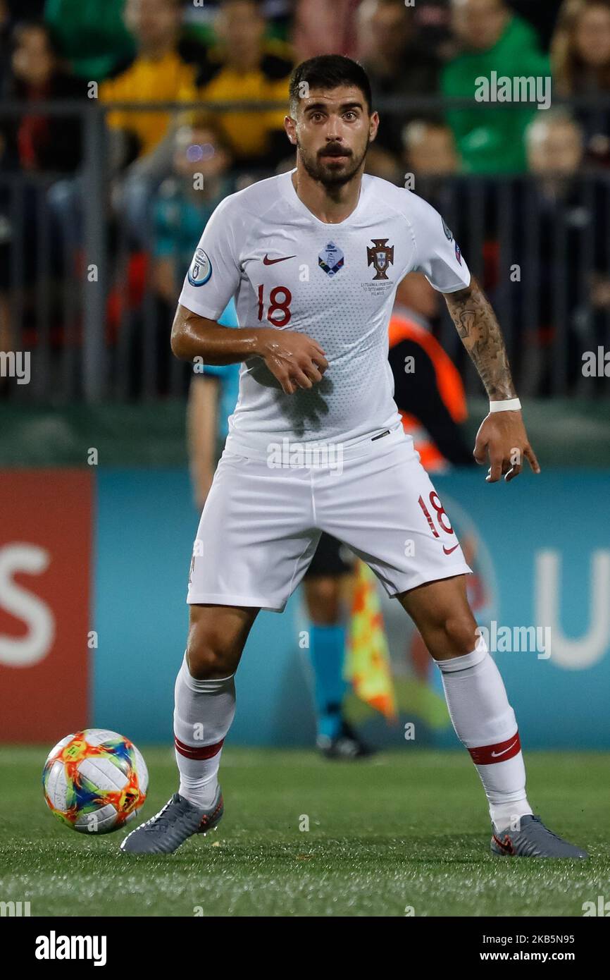 Ruben Neves du Portugal en action lors du match de qualification de l'UEFA Euro 2020 entre Lituanua et le Portugal sur 10 septembre 2019 au stade LFF de Vilnius, Lituanie. (Photo de Mike Kireev/NurPhoto) Banque D'Images