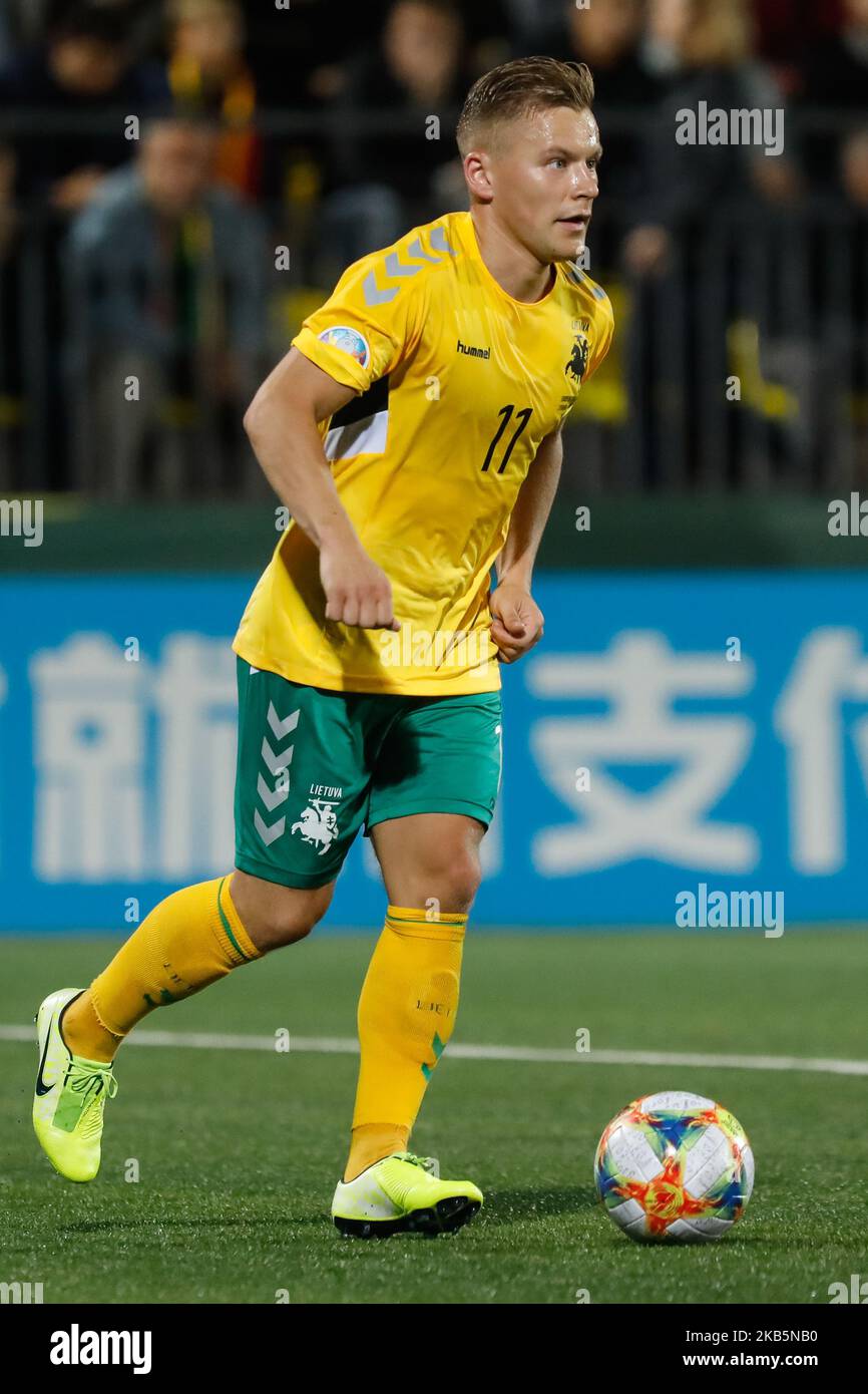 Domantas Simkus de Lituanie en action lors du match de qualification de l'UEFA Euro 2020 entre Lituanua et le Portugal sur 10 septembre 2019 au stade LFF de Vilnius, Lituanie. (Photo de Mike Kireev/NurPhoto) Banque D'Images