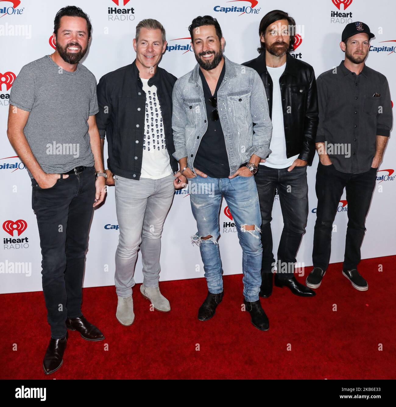 LAS VEGAS, NEVADA, États-Unis - SEPTEMBRE 20 : Brad Tursi, Trevor Rosen, Matthew Ramsey, Geoff sprung et Whit Sellers de l'ancien Dominion arrivent au festival de musique iHeartRadio 2019 - nuit 1 tenu à T-Mobile Arena sur 20 septembre 2019 à Las Vegas, Nevada, États-Unis. (Photo de David Acosta/image Press Agency/NurPhoto) Banque D'Images