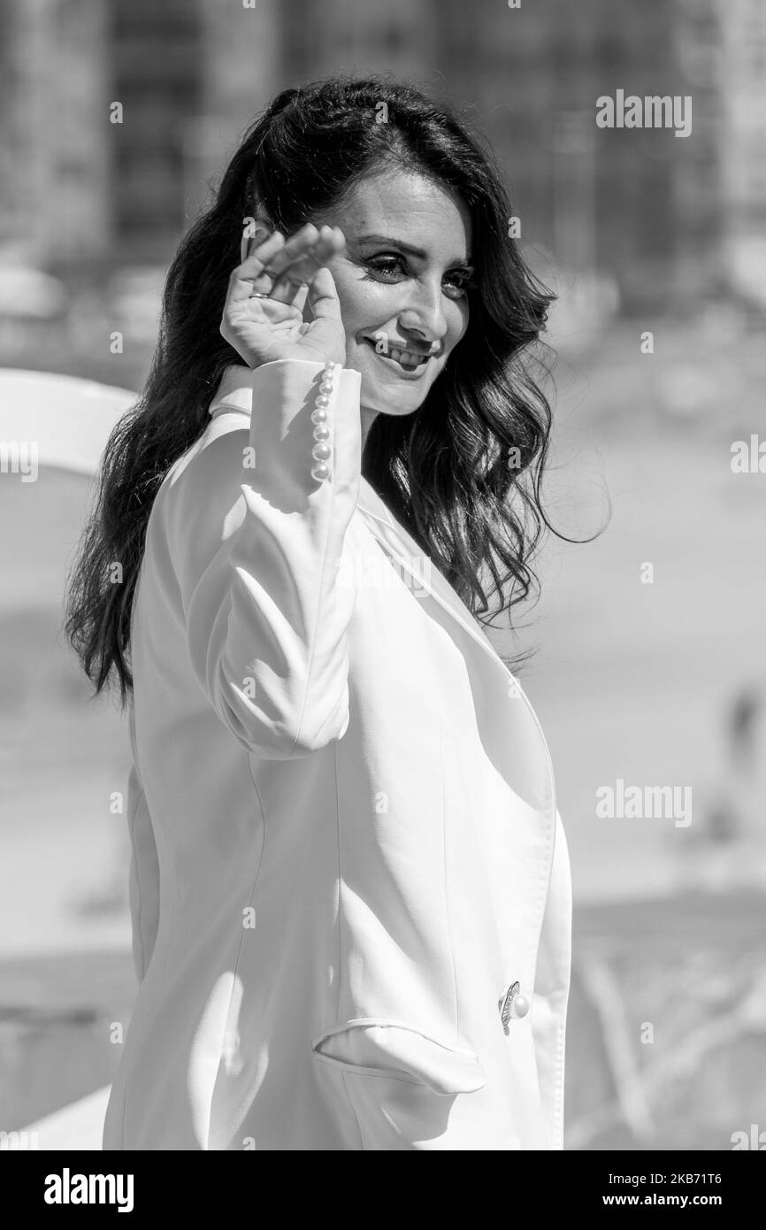 (NOTE DE LA RÉDACTION: L'image a été convertie en noir et blanc) Penelope Cruz assiste à la photocall 'Wasp Network (la Red Avispa)' lors du Festival international du film de San Sebastian sur 27 septembre 2019 en 67th à San Sebastian, Espagne. (Photo de Manuel Romano/NurPhoto) Banque D'Images