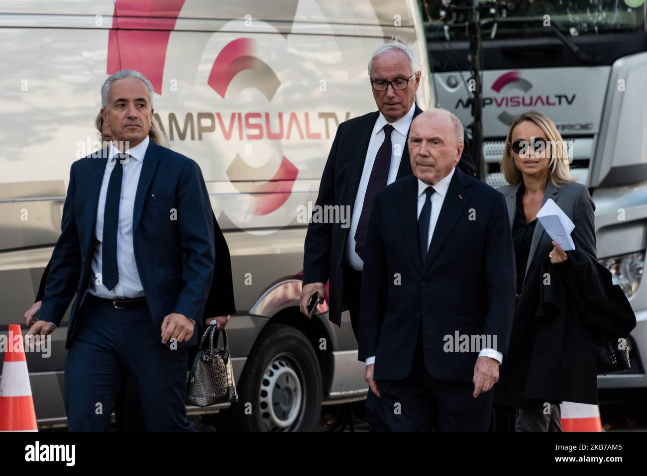 L'homme d'affaires François Pinault arrive à l'église Saint-Sulpice lundi, 30 septembre 2019 et 4 jours après la mort de l'ancien président Jacques Chirac chez lui à 26 septembre 2019, pour assister à la grande cérémonie solennelle en l'honneur de Jacques Chirac à l'église Saint-Sulpice à Paris. Des hommes politiques et des personnes anonymes se sont réunis autour de l'église pour participer à ce dernier hommage public. (Photo de Samuel Boivin/NurPhoto) Banque D'Images