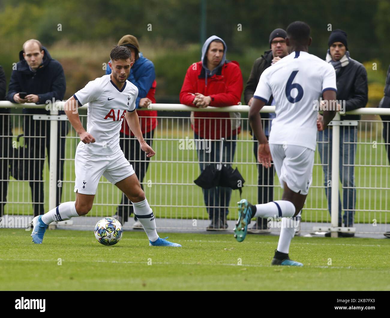 Maurizio Pochettino de Tottenham Hotspur pendant la Ligue des jeunes de l'UAFA entre Tottenham Hotspur et le Bayern Munich à la Hotspur Way, Enfield, le 01 octobre 2019 à Enfield, Angleterre. (Photo par action Foto Sport/NurPhoto) Banque D'Images