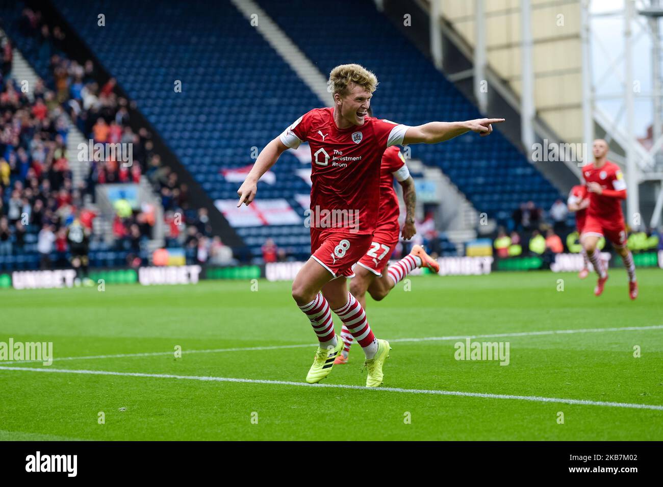 Cameron McGeehan, milieu de terrain de Barnsley, fête ses 1-1 ans lors du match du championnat Sky Bet entre Preston North End et Barnsley à Deepdale, Preston, le samedi 5th octobre 2019. (Crédit : Andy Whitehead | MI News) Banque D'Images