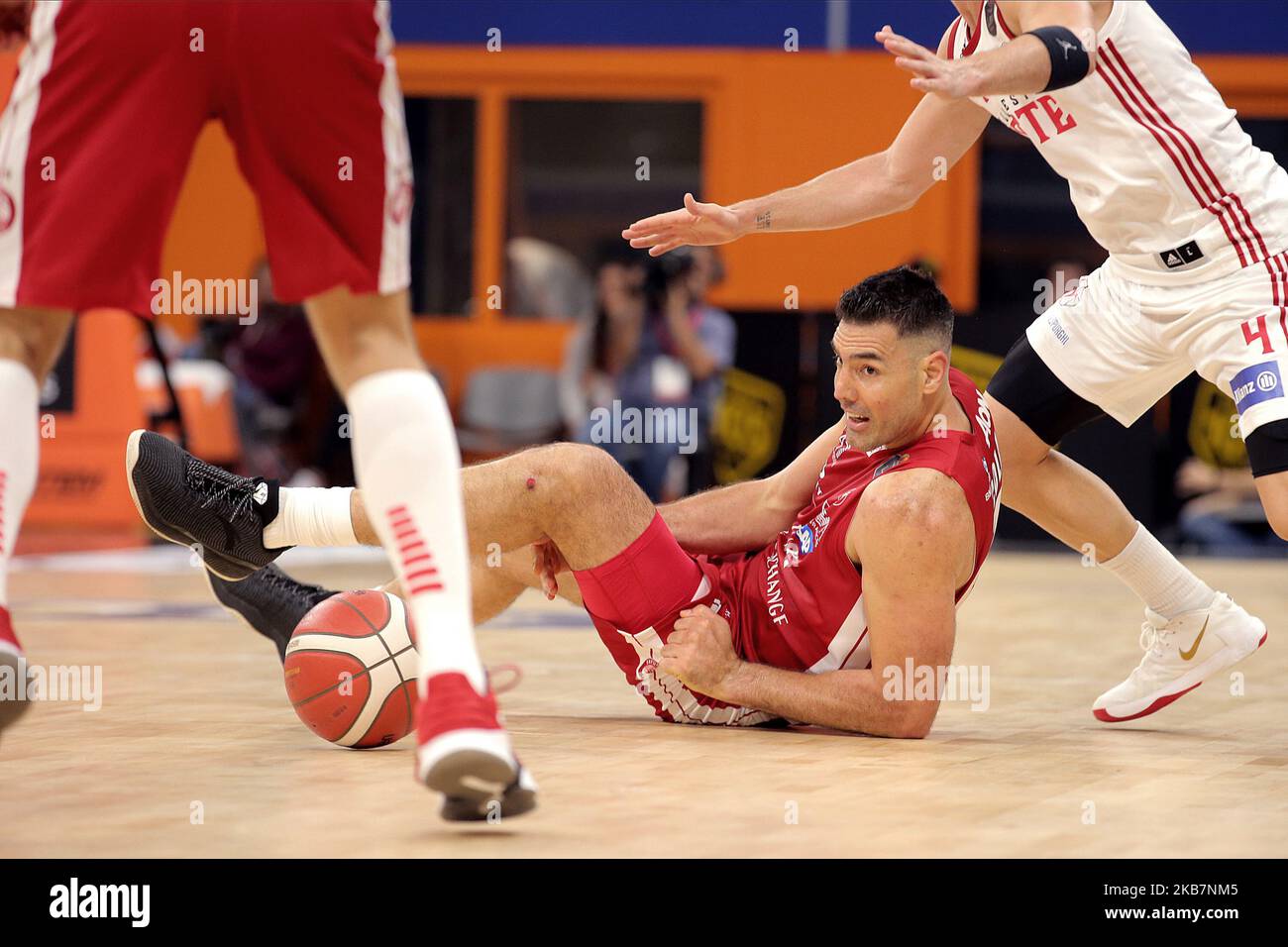 Luis Scola d'AX Armani Exchange Olimpia Milan en action pendant le LBA Lega basket A entre AX Armani Exchange Milan et Pallacanestro Trieste à Allianz Cloud Palalido Milan sur 06 octobre 2019 à Milan, Italie. (Photo de Giuseppe Cottini/NurPhoto) Banque D'Images