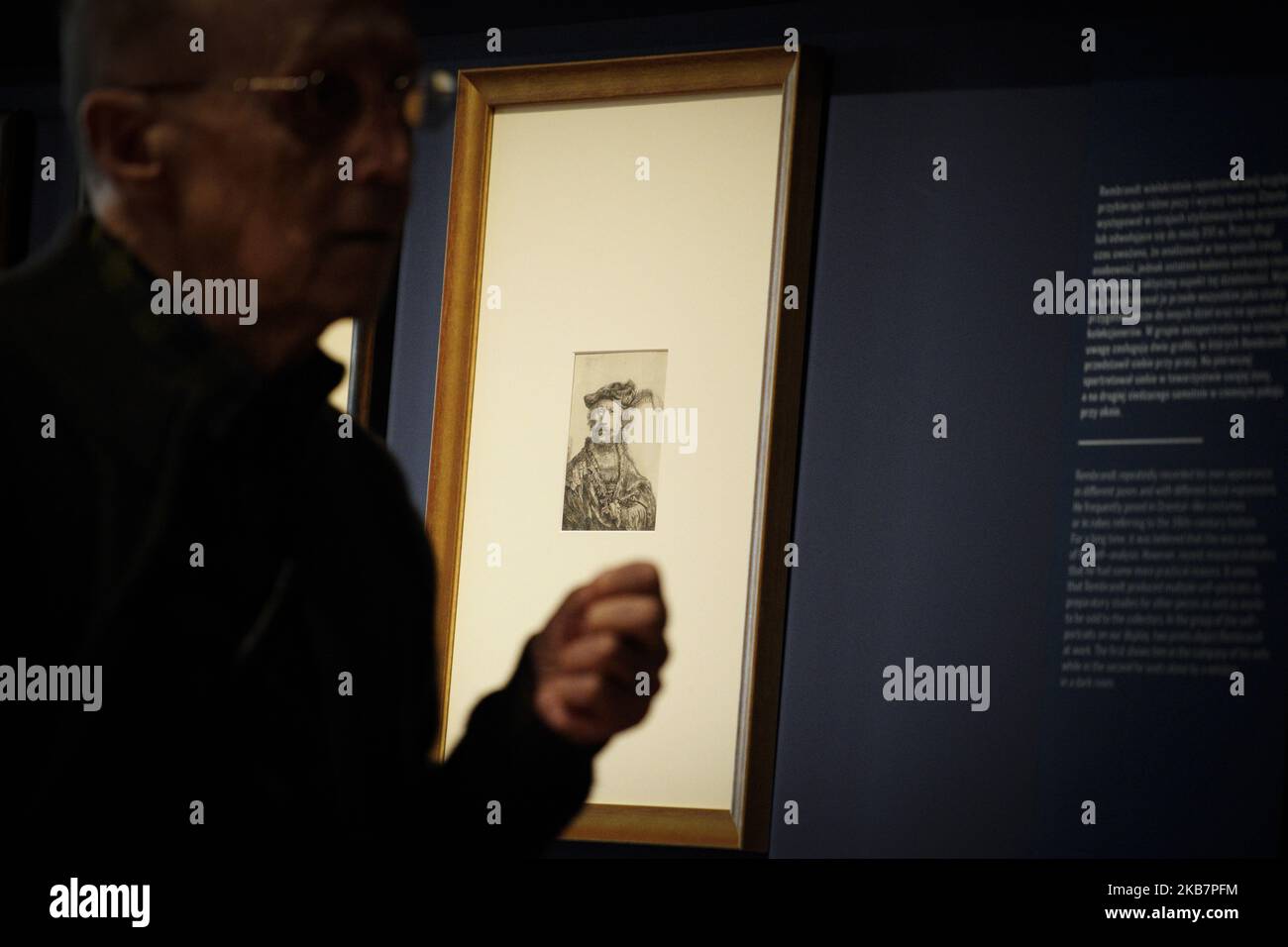 Des croquis de Rembrandt Van Rijn sont vus à Varsovie, en Pologne, sur 5 octobre 2019. L'exposition 36 x Rembrandt est organisée à l'occasion du 350th anniversaire de la mort des peintres et comprend deux œuvres, Girl in a Picture Frame et Scholar à sa table d'écriture comme pièces centrales. Les œuvres sont rarement ouvertes au public et font partie de la collection du château royal. L'exposition comprend 36 œuvres authentiques du célèbre peintre hollandais. (Photo de Jaap Arriens/NurPhoto) Banque D'Images