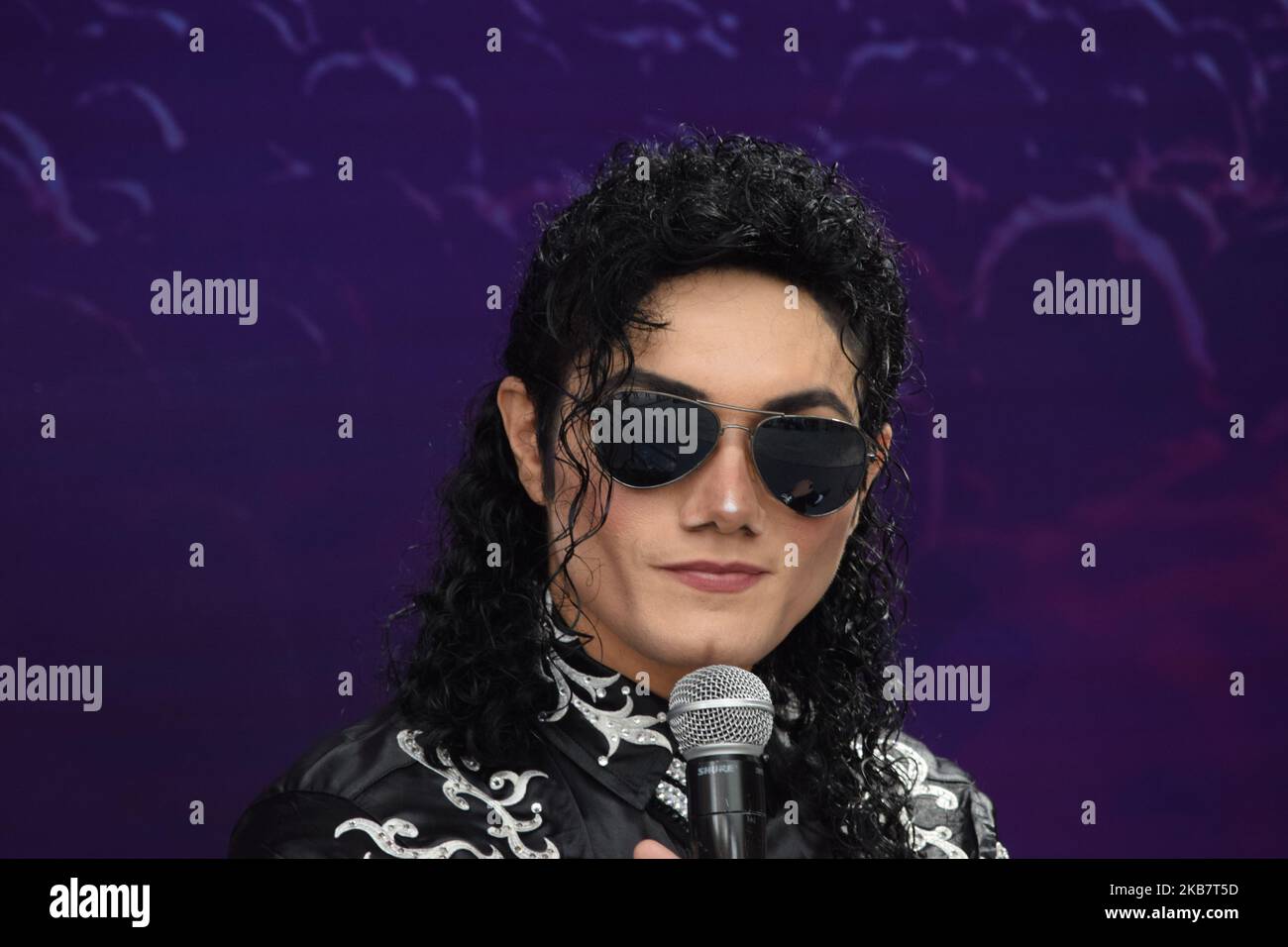 Noviembre 03, 2022, Ciudad de México, México: El cantte y bailarín brasileño Lenny Jay, en conferencia de prensa para anunciar su show “this is Michael” attributo al “Rey del Pop”. En el Auditorio Nacional, (Foto: Francisco Morales/DAMMPHOTO) 03 novembre 2022, Mexico, Mexique: Lenny Jay, chanteur et danseur brésilien, lors d'une conférence de presse pour annoncer son spectacle hommage au "Roi de la Pop". À l'Auditorium national, (photo: Francisco Morales/DAMMPHOTO) Banque D'Images