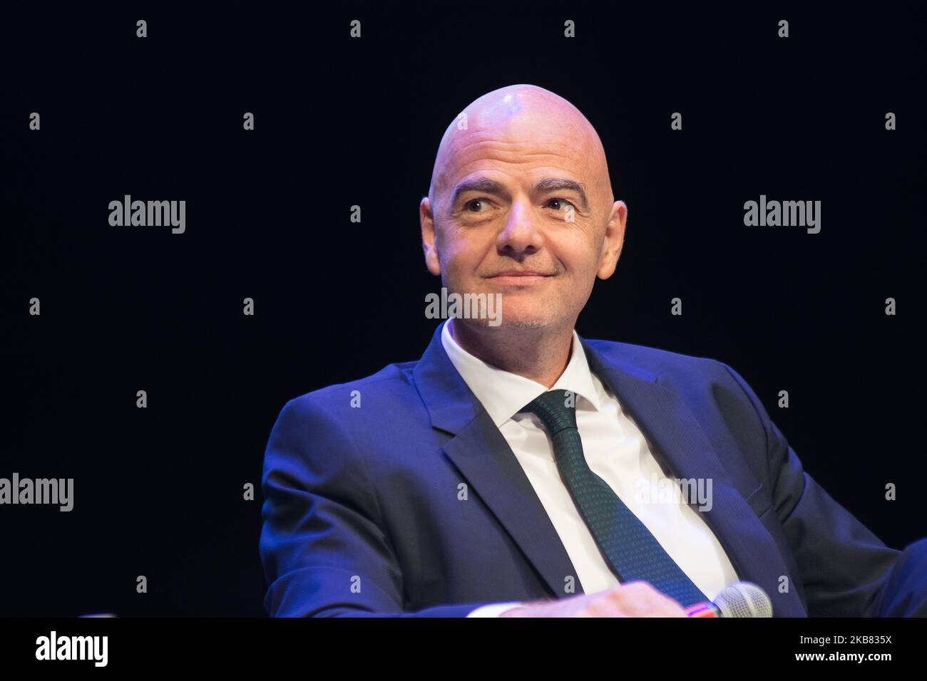 Gianni Infantino participe à la deuxième édition du 'Festival du Sport' à trente'il Festival dello Sport' à trente, en Italie, le 10 octobre 2019. Du 10 au 13 octobre 2019, la deuxième édition du Festival du Sport, qui aura une dimension nationale et internationale, grâce au calibre des invités attendus et aux thèmes abordés. Les organisateurs sont le premier quotidien sportif italien, la Gazzetta dello Sport, et Trentin. (Photo de Massimo Bertolini/NurPhoto) Banque D'Images