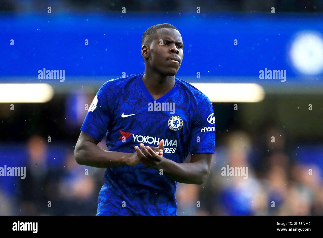 Chelseas Kurt Zouma lors du match de la Premier League entre Chelsea et Newcastle United à Stamford Bridge, Londres, le samedi 19th octobre 2019. (Photo de Leila Coker/MI News/NurPhoto) Banque D'Images