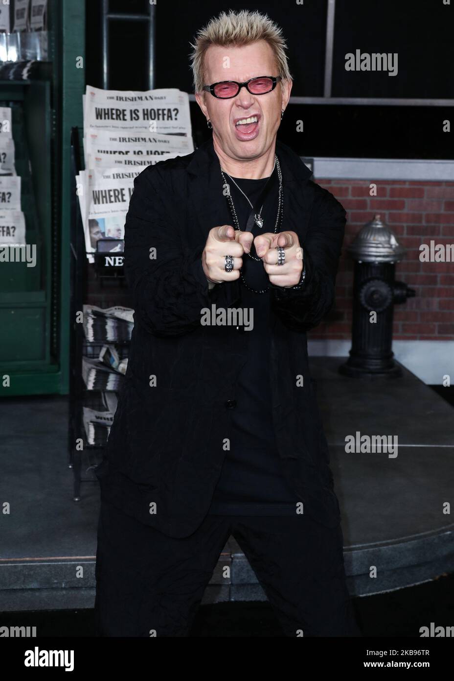 HOLLYWOOD, LOS ANGELES, CALIFORNIE, États-Unis - OCTOBRE 24 : le chanteur Billy Idol arrive à la première de Netflix 'The Irishman' qui s'est tenue au TCL Chinese Theatre IMAX on 24 octobre 2019 à Hollywood, Los Angeles, Californie, États-Unis. (Photo par Xavier Collin/image Press Agency/NurPhoto) Banque D'Images