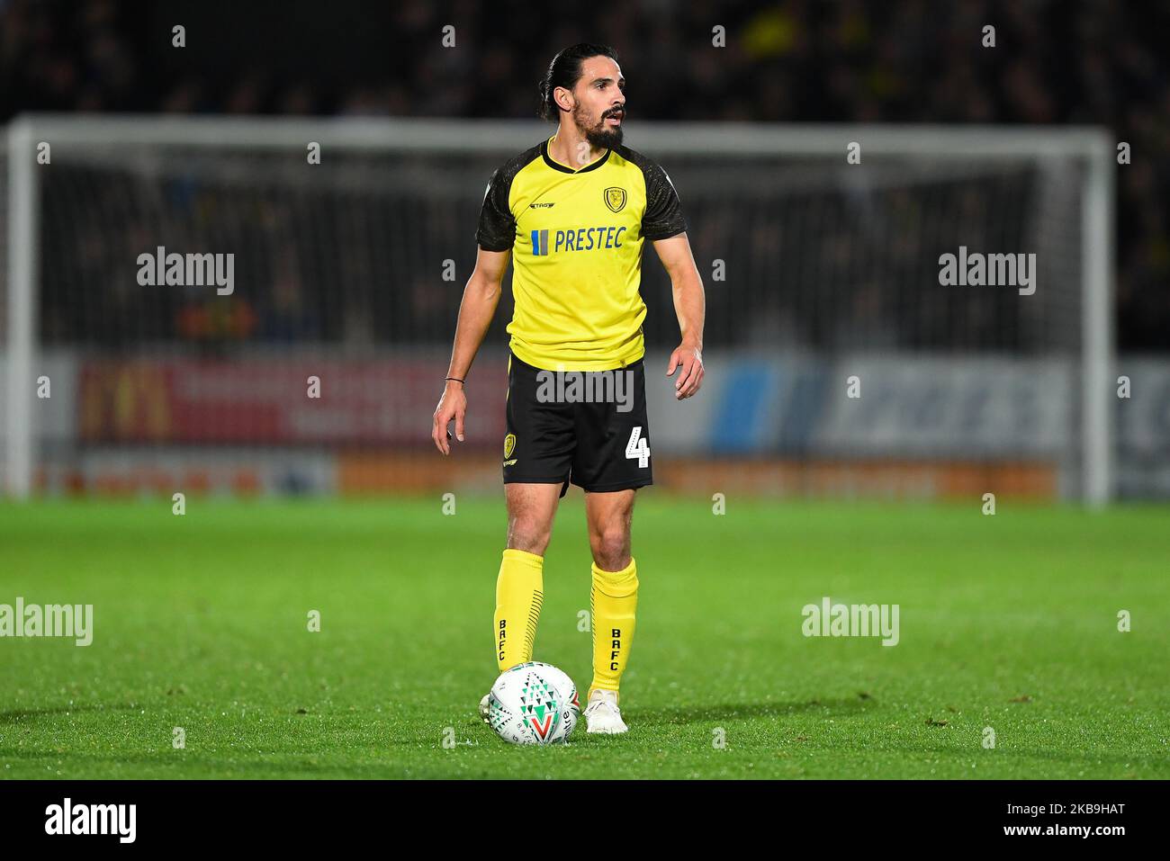 Ryan Edwards (4) de Burton Albion lors du quatrième tour de la Carabao Cup entre Burton Albion et Leicester City au stade Pirelli, Burton Upon Trent, le mardi 29th octobre 2019. (Photo de Jon Hobley/MI News/NurPhoto) Banque D'Images