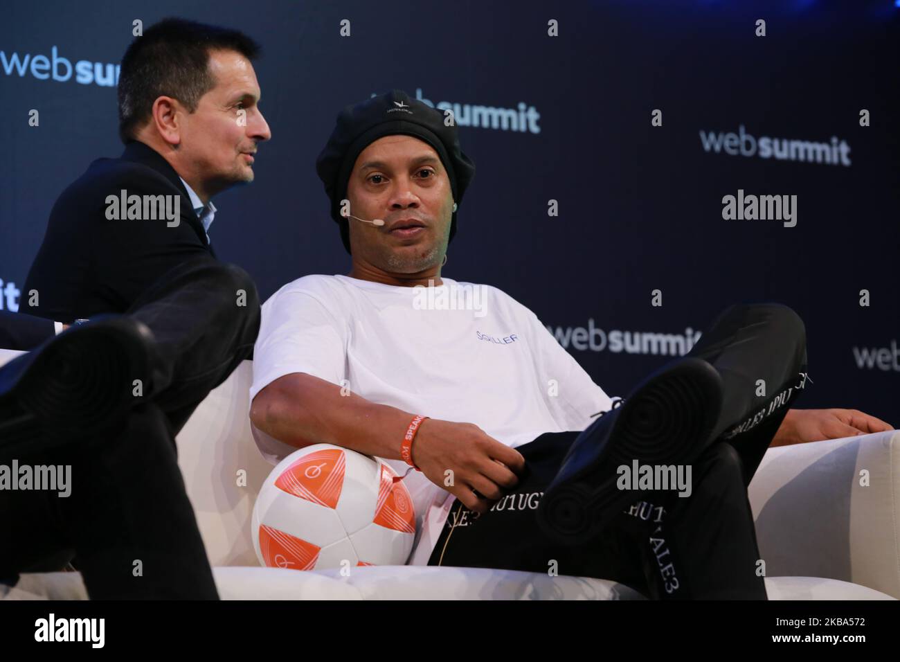 Ronaldinho parle au Centre Stage du Sommet du Web à l'Arena d'Altice, à 05 novembre 2019, à Lisbonne, au Portugal. Web Summit est une conférence annuelle sur la technologie qui réunit une variété d'entreprises de technologie pour discuter de l'avenir de l'industrie. L'événement de cette année se déroule à partir de 4 novembre- 7 et devrait attirer environ 70 000 participants. (Photo de Rita Franca/NurPhoto) Banque D'Images