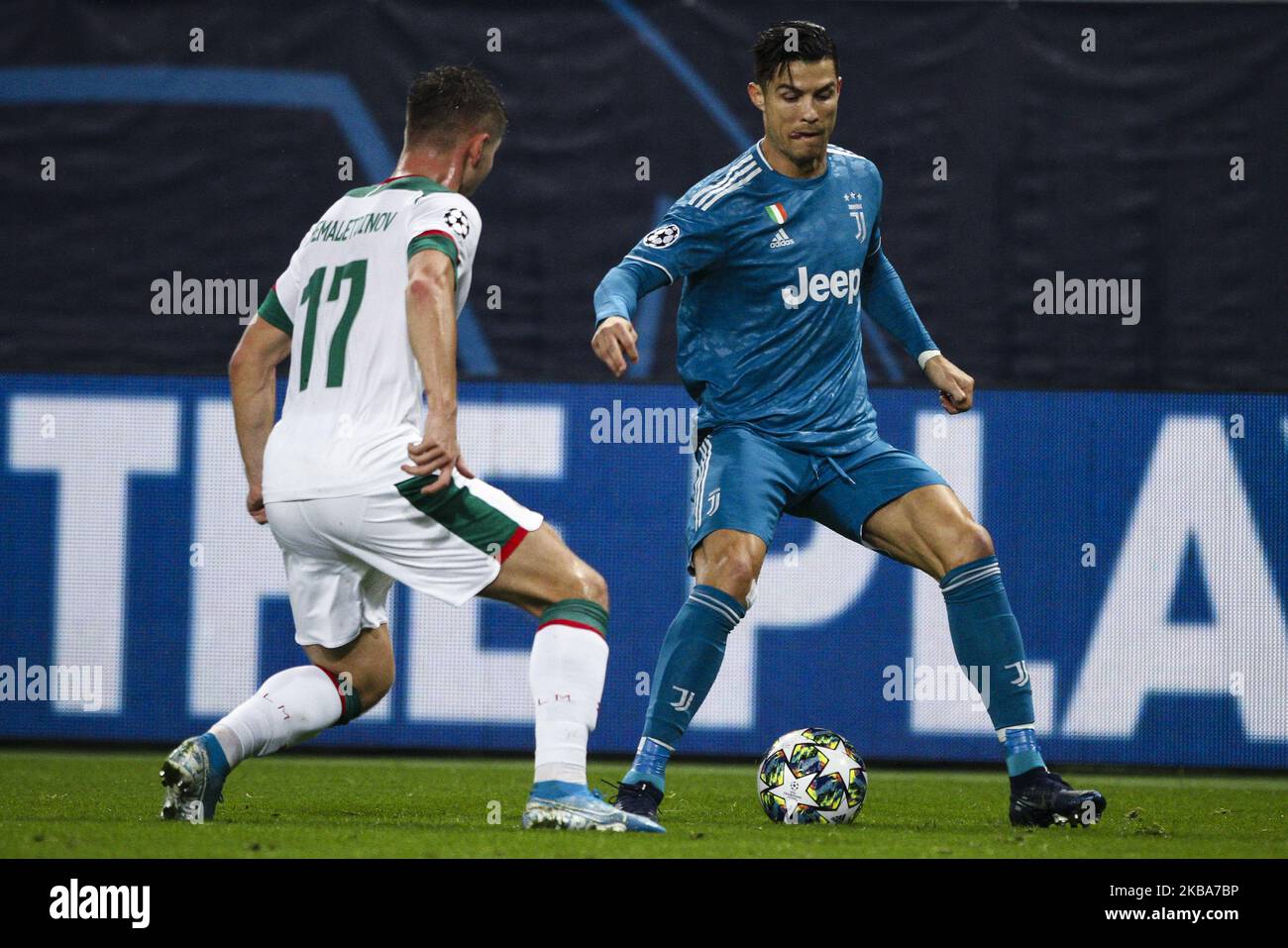 Juventus avance Cristiano Ronaldo (7) en action lors du match de football de groupe de la Ligue des champions de l'UEFA n.4 LOKOMOTIV MOSKVA - JUVENTUS sur 06 novembre 2019 à l'arène RZD de Moscou, région centrale, Russie. (Photo de Matteo Bottanelli/NurPhoto) Banque D'Images