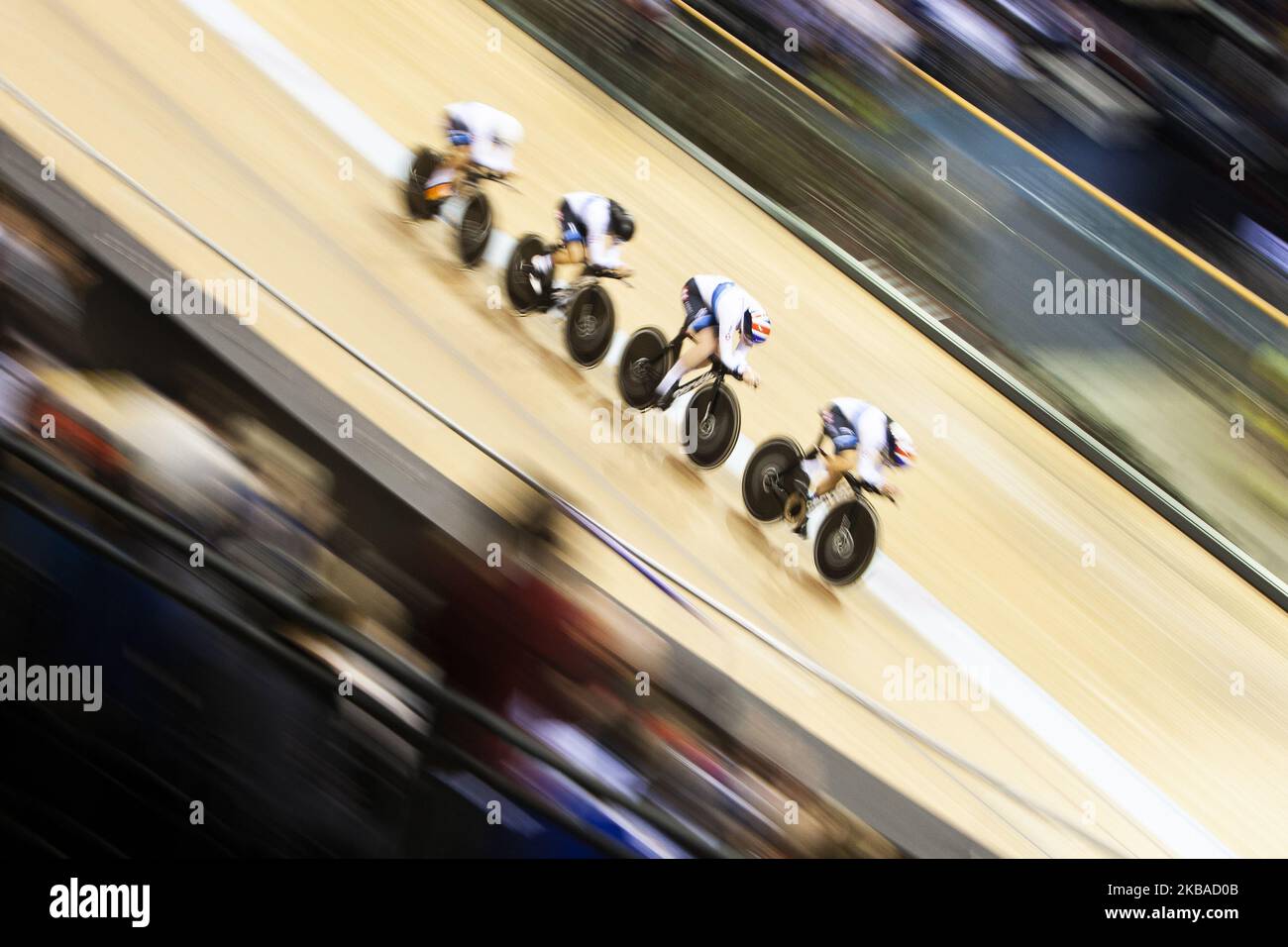 Neah Evans, Katie Archibald, Elinor Barker et Eleanor Dickinson de Grande-Bretagne en action pendant les finales de l'équipe féminine de poursuite au vélodrome Sir Chris Hoy le premier jour de la coupe du monde de cyclisme sur piste UCI sur 8 novembre 2019 à Glasgow, en Écosse. (Photo par Ewan Bootman/NurPhoto) Banque D'Images