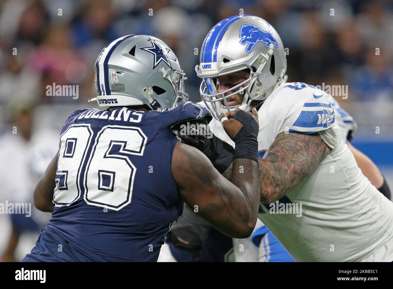 Attaque offensive des Lions de Détroit Taylor Decker (68) défend contre Dallas Cowboys Tight End Dalton Schultz (86) pendant la deuxième moitié d'un match de football de la NFL à Detroit, Michigan, États-Unis, le dimanche, 17 novembre 2019 (photo de Jorge Lemus/NurPhoto) Banque D'Images Attaque offensive des Lions de Détroit Taylor Decker (68) défend contre Dallas Cowboys Tight End Dalton Schultz (86) pendant la deuxième moitié d'un match de football de la NFL à Detroit, Michigan, États-Unis, le dimanche, 17 novembre 2019 (photo de Jorge Lemus/NurPhoto) Banque D'Images