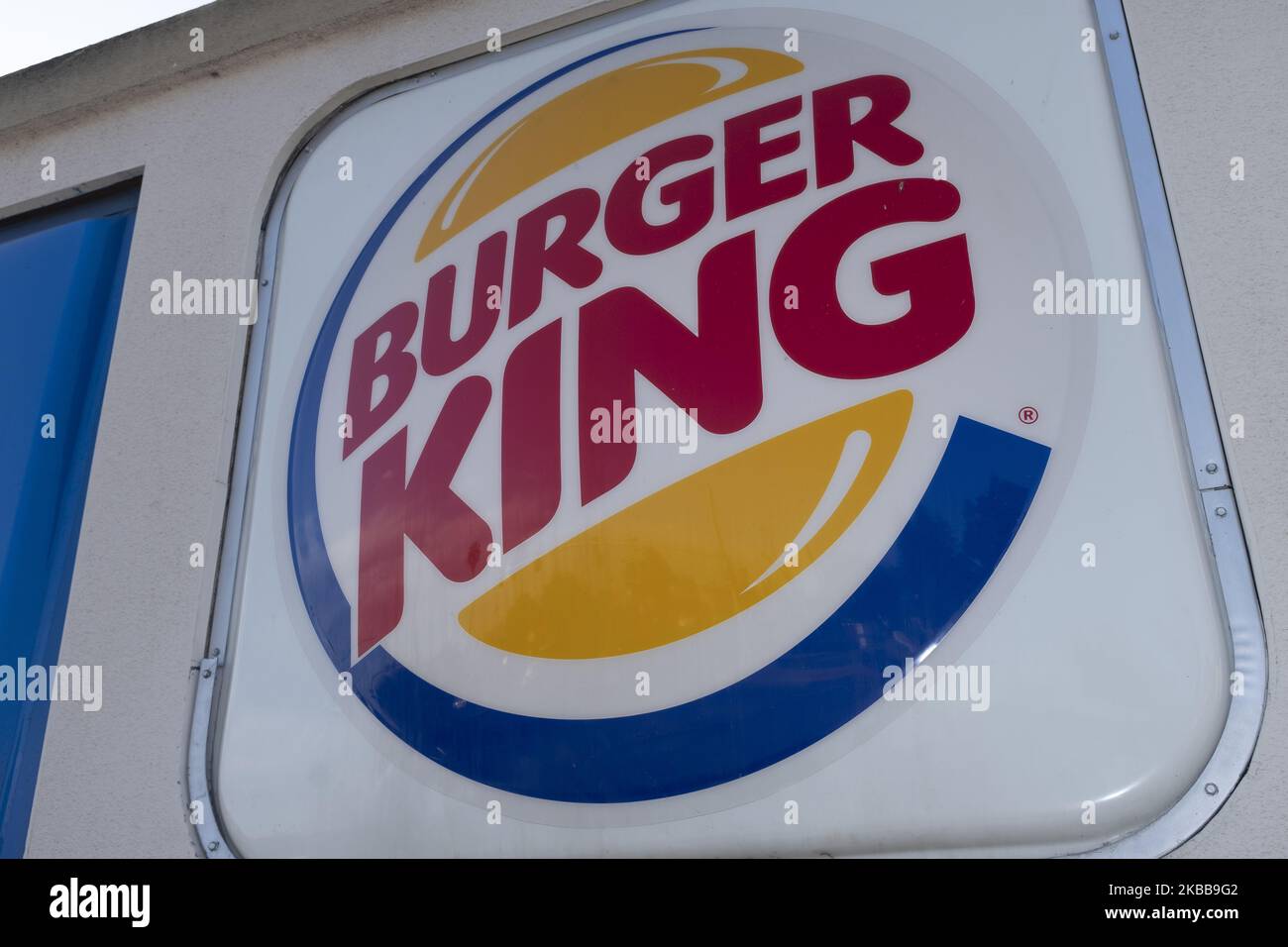 Le logo Burger King est visible dans un magasin à Sunnyvale, Californie, États-Unis, le mercredi, 20 novembre, 2019. Un homme végétalien a poursuivi Burger King, prétendant que les whoppers impossibles de Burger King sont contaminés par de la viande. Burger King a développé des hamburgers à base de plantes avec des aliments impossibles. (Photo par Yichuan Cao/NurPhoto) Banque D'Images