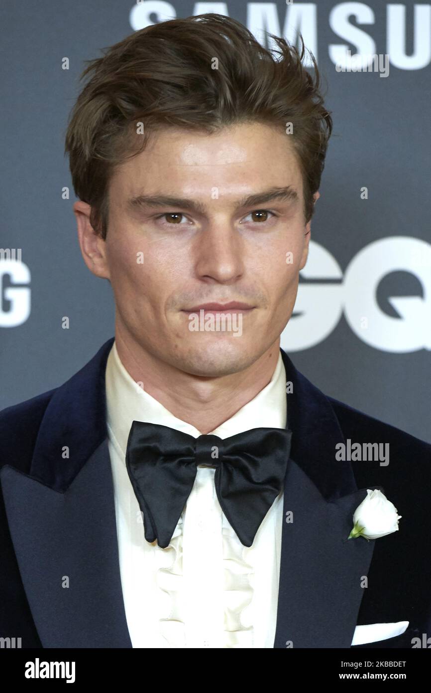 Oliver Cheshire assiste au concours de photographie GQ Men of the Year Awards 2019 à l'hôtel Westin Palace de Madrid, Espagne, le 21 novembre 2019 (photo de Carlos Dafonte/NurPhoto) Banque D'Images
