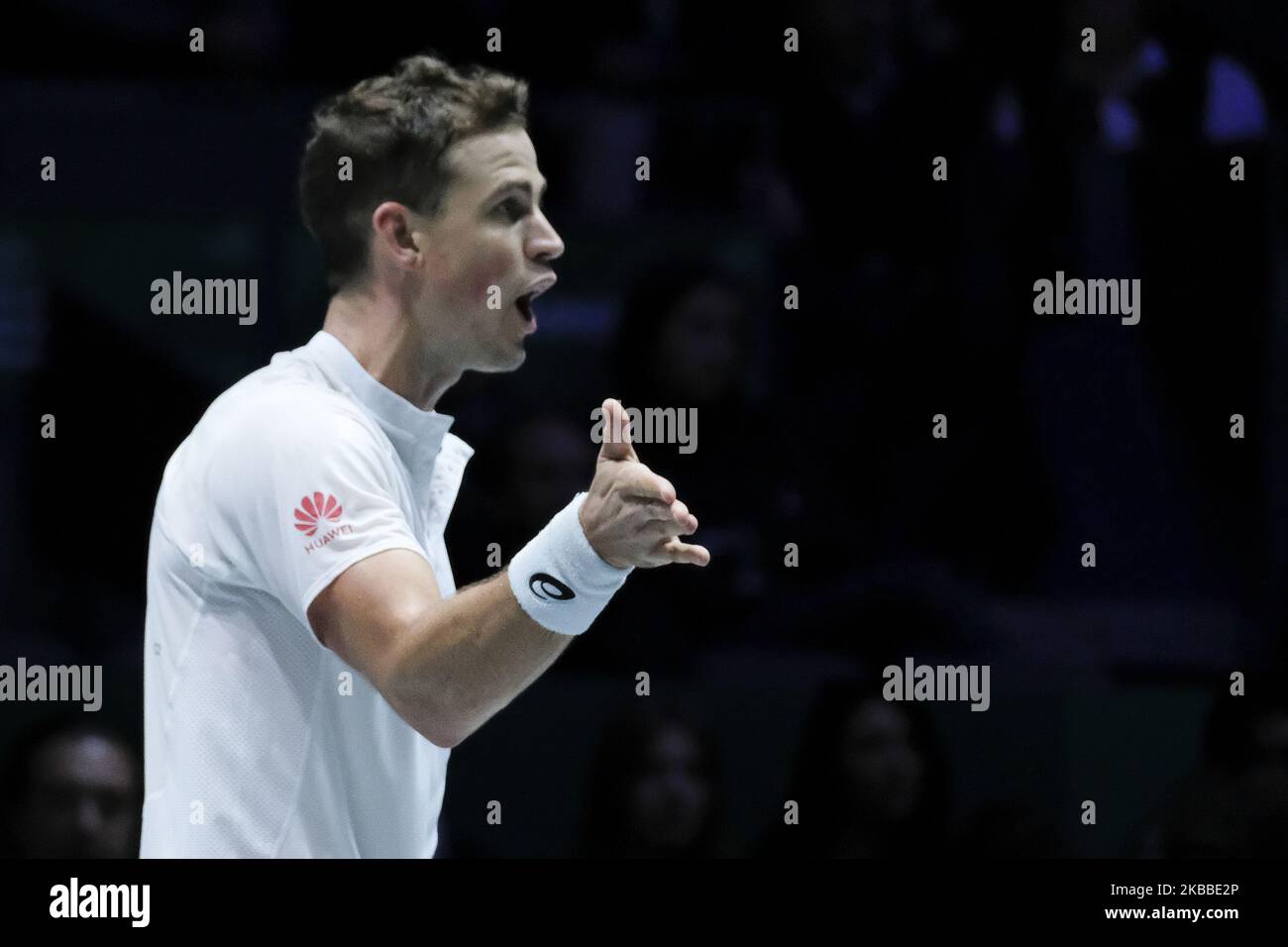 Vasek Pospisil du Canada dans sa demi-finale rencontre de célibataires contre Andrey Rublev de Russie pendant le sixième jour de la coupe Davis 2019 à la Caja Magica sur 23 novembre 2019 à Madrid, Espagne. (Photo par Oscar Gonzalez/NurPhoto) Banque D'Images