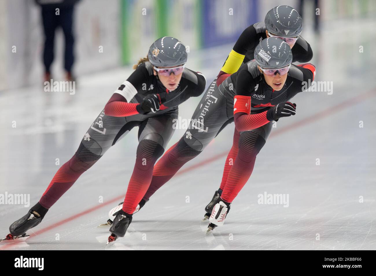 Ivanie Blondin (CAN), Valérie Maltais (CAN), Isabelle Weidemann (CAN) participent à la coupe du monde de patinage de vitesse de l’UIP à Tomaszow Mazowiecki, en Pologne, sur 23 novembre 2019. (Photo par Foto Olimpik/NurPhoto) Banque D'Images