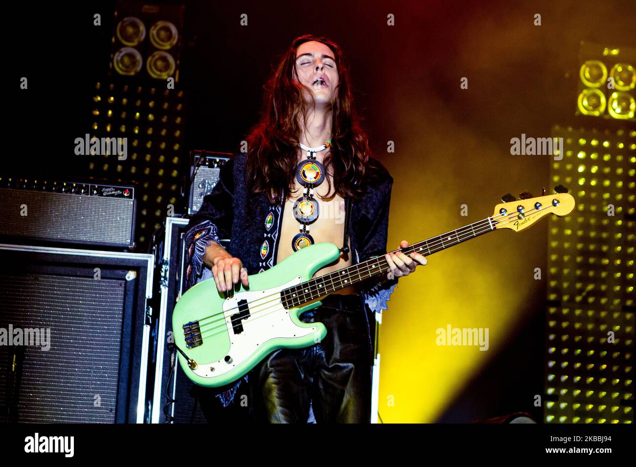 Sam Kiszka de Greta Van Fleet se produit en direct à Alcatraz sur 24 novembre 2019 à Milan, en Italie. (Photo par Mairo Cinquetti/NurPhoto) Banque D'Images