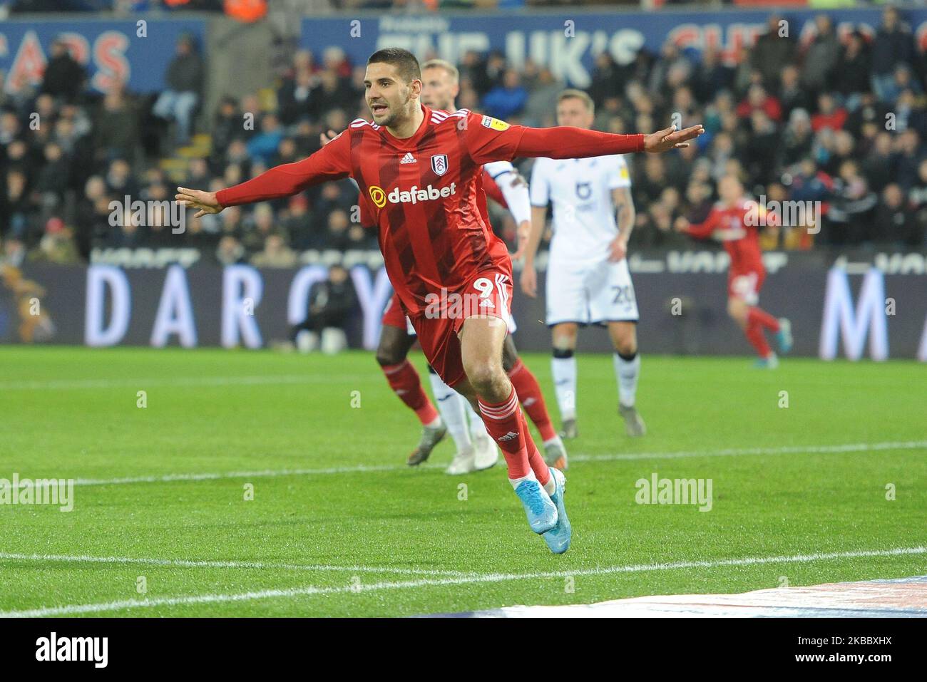 Aleksandar Mitrovic de Fulham fête ses points lors du match de championnat Sky Bet entre Swansea City et Fulham au Liberty Stadium, Swansea, le vendredi 29th novembre 2019. (Photo de Jeff Thomas/MI News/NurPhoto) Banque D'Images