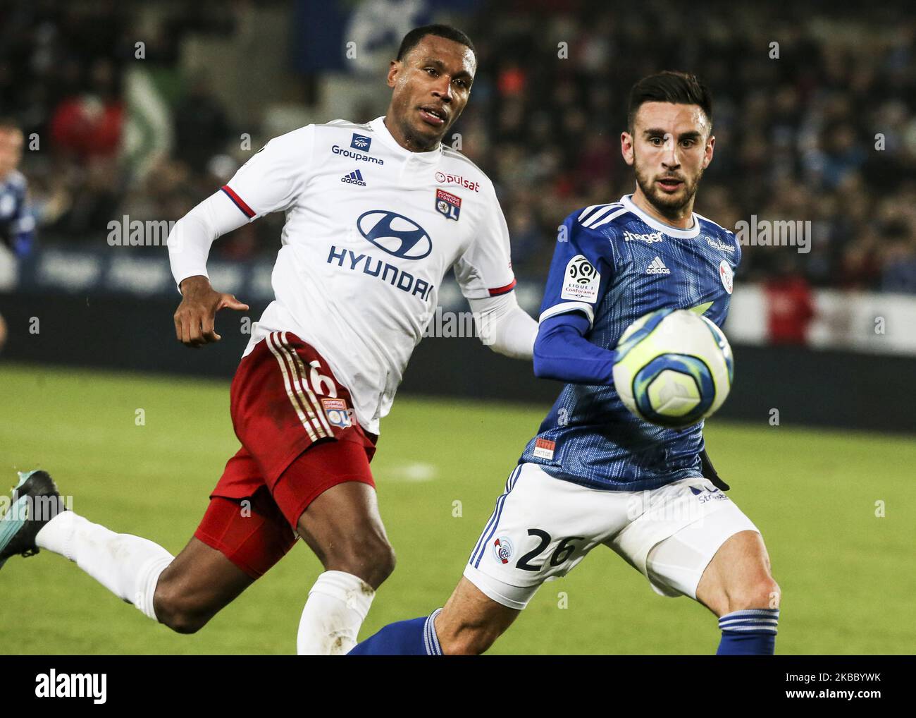 Adrien Thomasson, lors du match de football français L1 entre Strasbourg (RCSA) et Lyon (OL) au stade Meinau à Strasbourg, dans l'est de la France, sur 30 novembre 2019. (Photo par Elyxandro Cegarra/NurPhoto) Banque D'Images