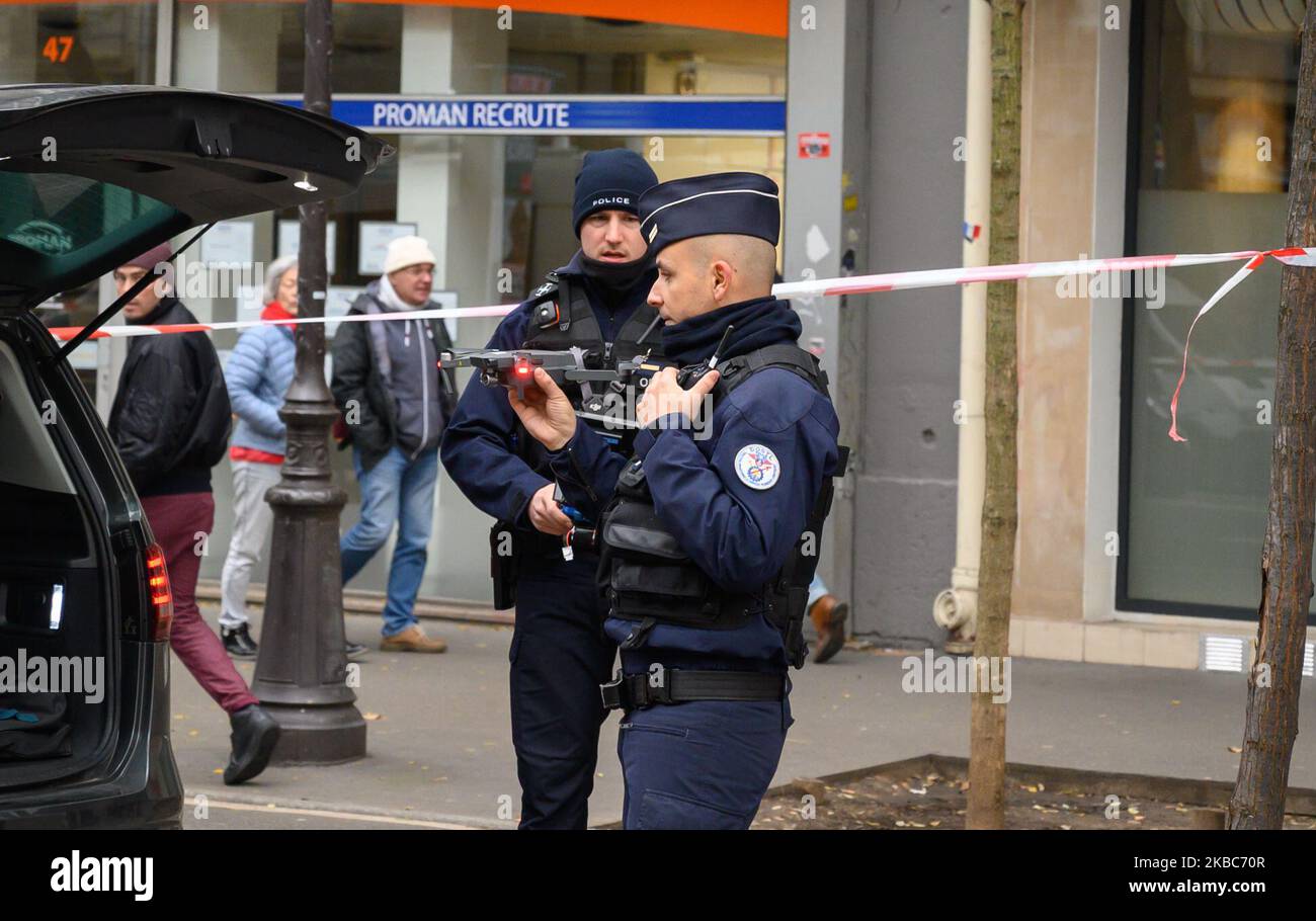 La police utilisera des drones pour assurer la manifestation contre la réforme des retraites de 5 décembre 2019 à Paris (France) (photo d'Estelle Ruiz/NurPhoto) Banque D'Images