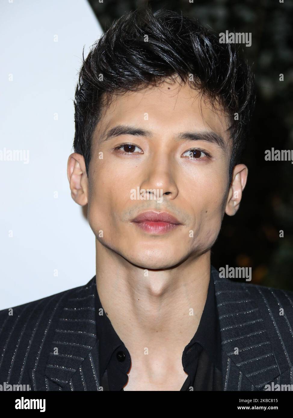 WEST HOLLYWOOD, LOS ANGELES, CALIFORNIE, États-Unis - DÉCEMBRE 05 : l'acteur Manny Jacinto arrive à la fête des hommes de l'année 2019 GQ qui s'est tenue à l'hôtel West Hollywood EDITION sur 5 décembre 2019 à West Hollywood, Los Angeles, Californie, États-Unis. (Photo par Xavier Collin/image Press Agency/NurPhoto) Banque D'Images