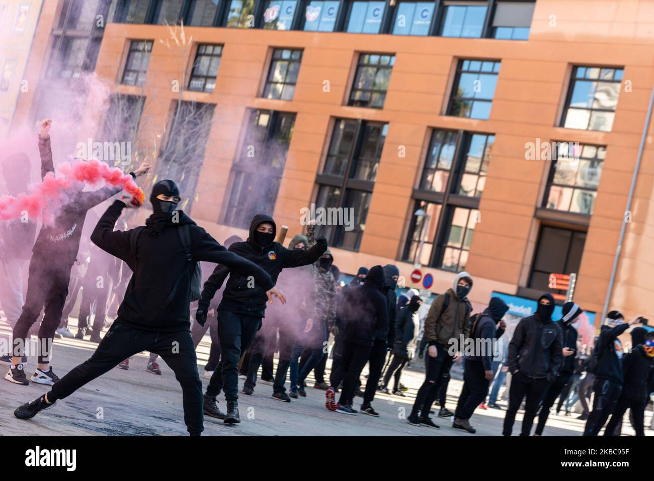 Des Centaines De Manifestations Antifascistes Banque De Photographies ...