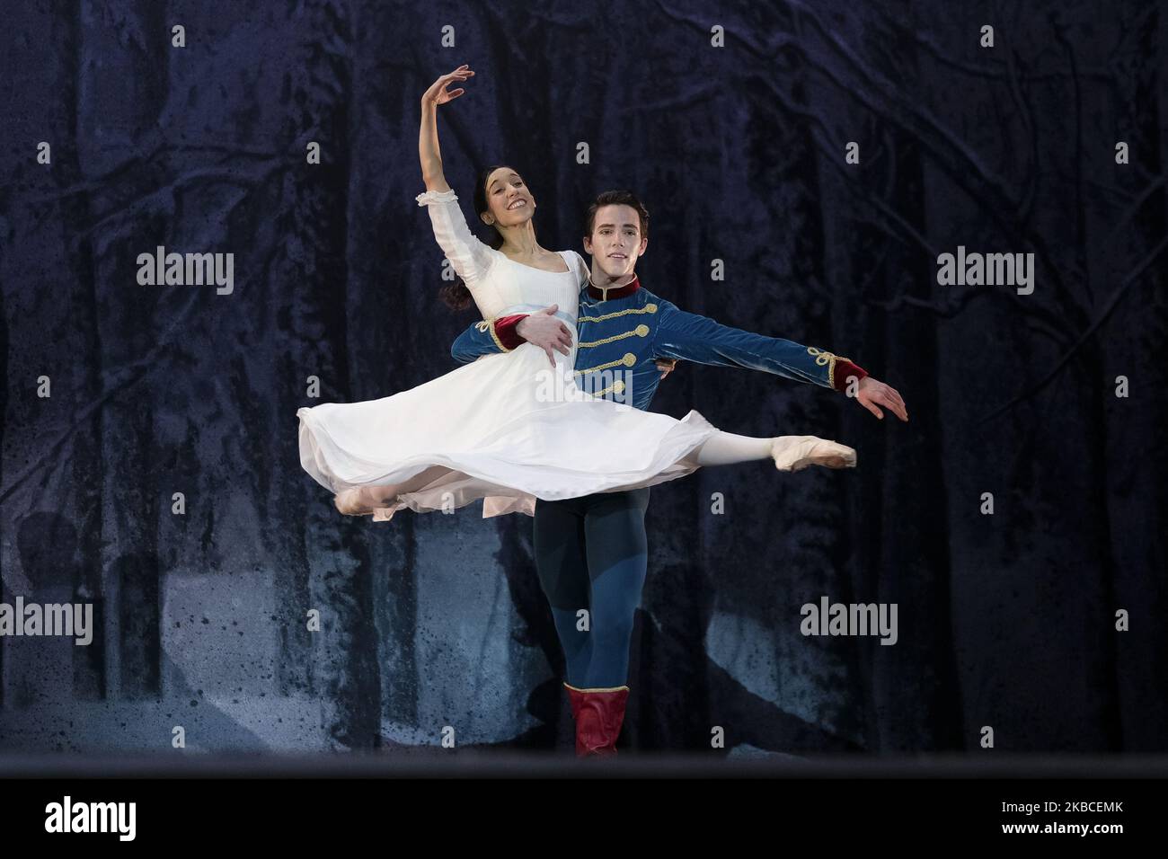 Danseurs pendant la représentation El cascanueces (casse-noisette) de la Compagnie nationale de danse d'Espagne au théâtre de la Zarzuela de Madrid. 8 décembre 2019 Espagne. (Photo par Oscar Gonzalez/NurPhoto) Banque D'Images