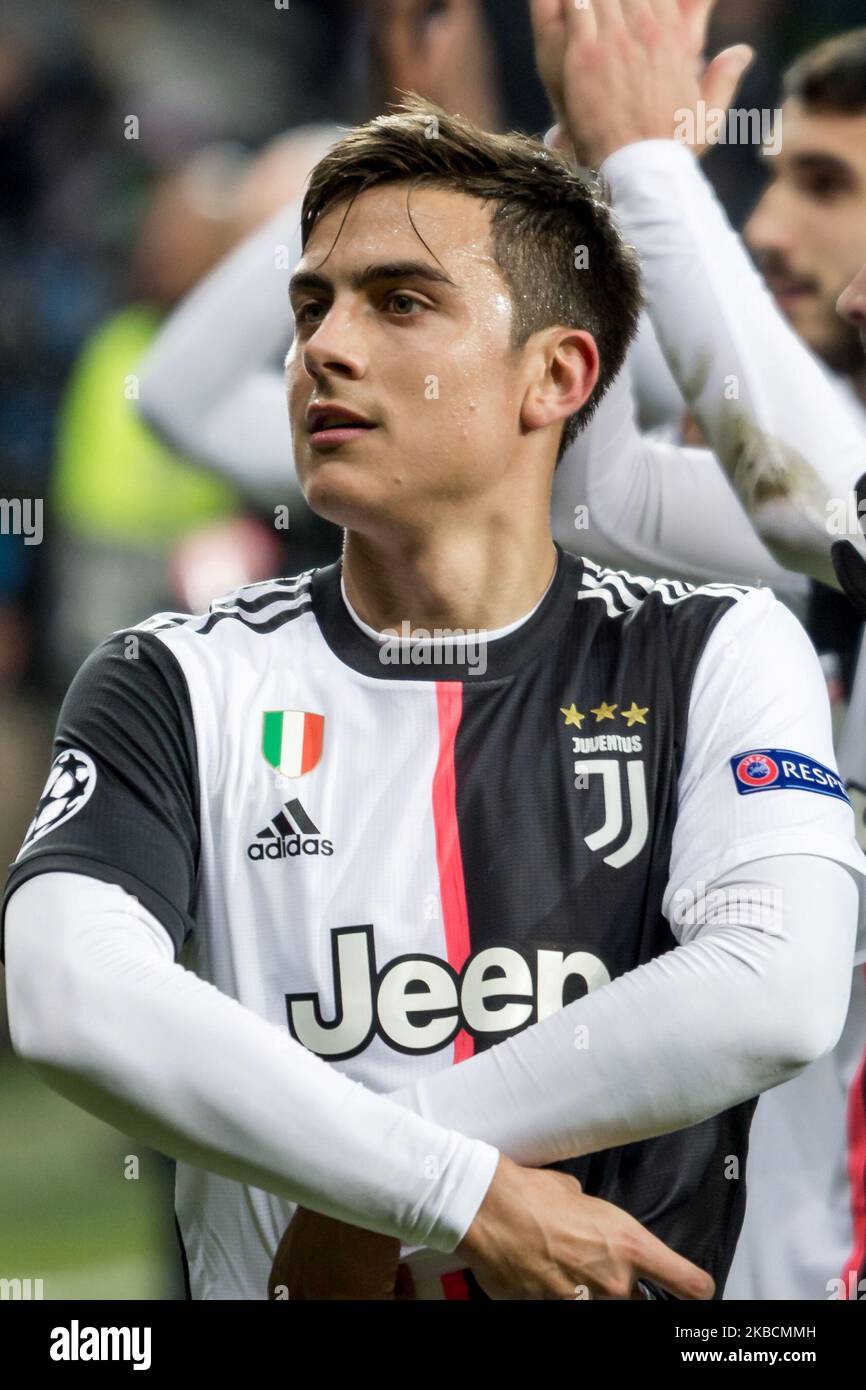 Paulo Dybala de Juventus célèbre après avoir remporté le match du groupe D de la Ligue des champions de l'UEFA entre Bayer 04 Leverkusen et Juventus Turin à la BayArena sur 11 décembre 2019 à Leverkusen, en Allemagne. (Photo de Peter Niedung/NurPhoto) Banque D'Images