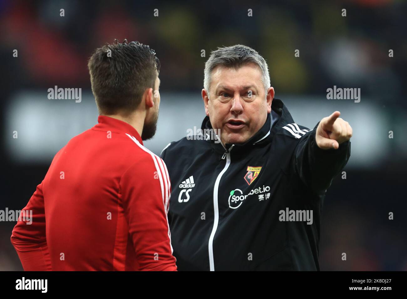 L'entraîneur assistant de Watfords Craig Shakespeare discuse des tactiques avec Watfords Kiko Femenia lors du match de Premier League entre Watford et Aston Villa à Vicarage Road, Watford, le samedi 28th décembre 2019. (Photo de Leila Coker/MI News/NurPhoto) Banque D'Images