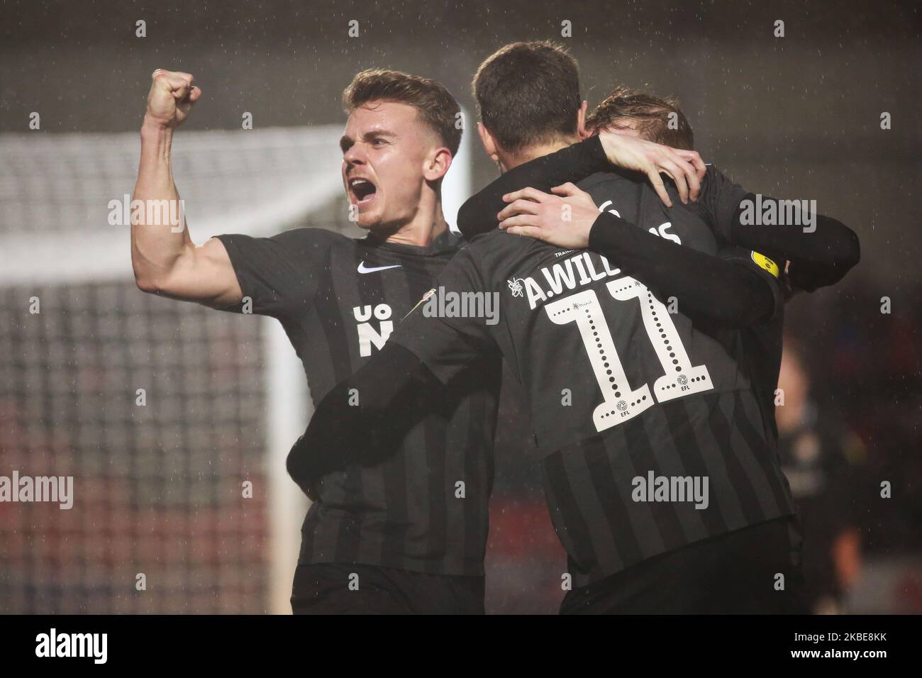 Andy Williams de Northampton Town FC fête avec Sam Hoskins de Northampton Town FC après avoir marquant son deuxième but lors du match Sky Bet League 2 entre Salford City et Northampton Town à Moor Lane, Salford, le samedi 11th janvier 2020. (Photo de Tim Markland/MI News/NurPhoto) Banque D'Images