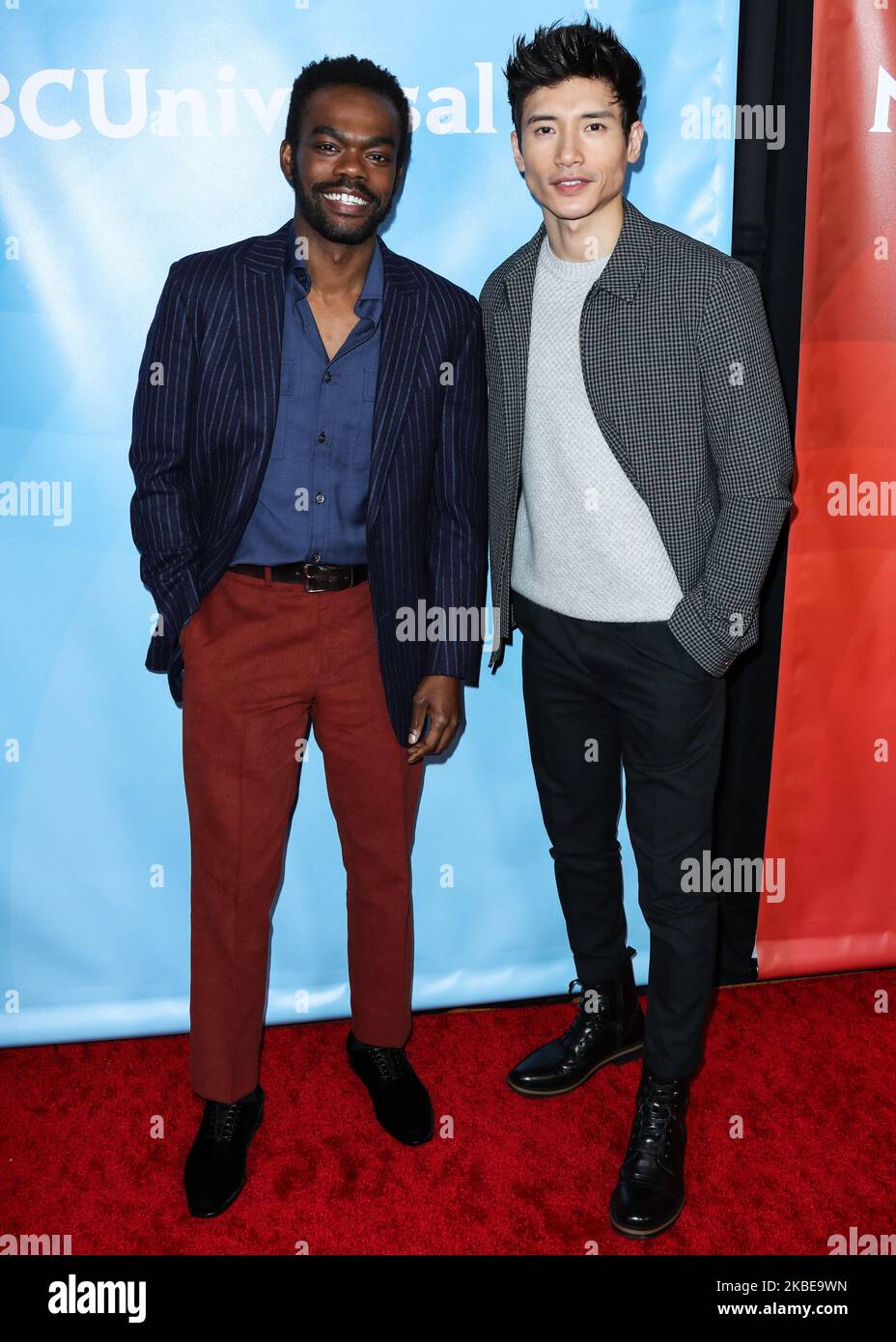 PASADENA, LOS ANGELES, CALIFORNIE, États-Unis - JANVIER 11 : William Jackson Harper et Manny Jacinto arrivent à la tournée de presse de l'ACTC d'hiver 2020 de la NBCUniversal qui s'est tenue à l'hôtel Langham Huntington sur 11 janvier 2020 à Pasadena, Los Angeles, Californie, États-Unis. (Photo par Xavier Collin/image Press Agency/NurPhoto) Banque D'Images