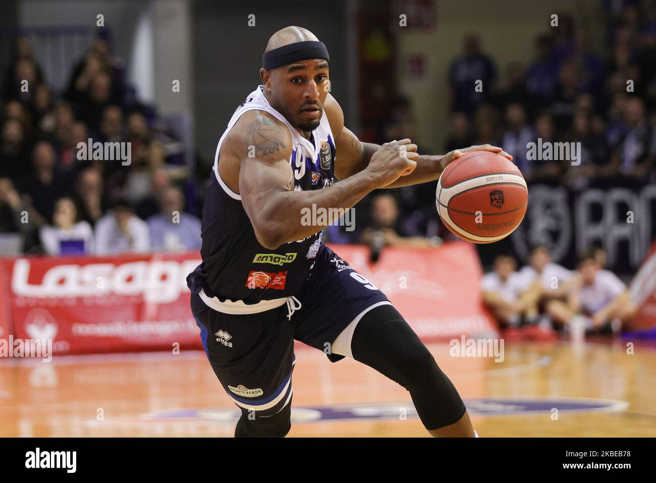 DeAndre Lansdowne pendant l'Italie Lega Panier de série Un match entre Grissin bon Reggio Emilia et Germani Panier Brescia à PalaBigi sur 11 janvier 2020 à Reggio Emilia, Italie. (Photo par Emmanuele Ciancaglini/NurPhoto) Banque D'Images