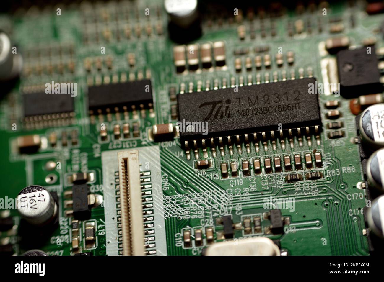 Le Caire, Egypte, 21 octobre 2022: L'intérieur du lecteur de CD DVD ...