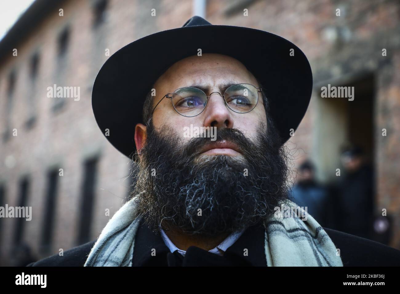 Le rabbin Menachem Margolin assiste à la visite de la délégation de l'Association juive européenne (EJA) au camp de concentration d'Auschwitz sur 21 janvier 2020 à Oswiecim, en Pologne. Des parlementaires et des ministres de l'éducation de toute l'Europe se sont réunis lors de l'événement "délégation de l'EJA à Auschwitz 2020" pour marquer le prochain anniversaire de la libération de l'ancien camp de concentration allemand nazi en 75th. (Photo de Beata Zawrzel/NurPhoto) Banque D'Images