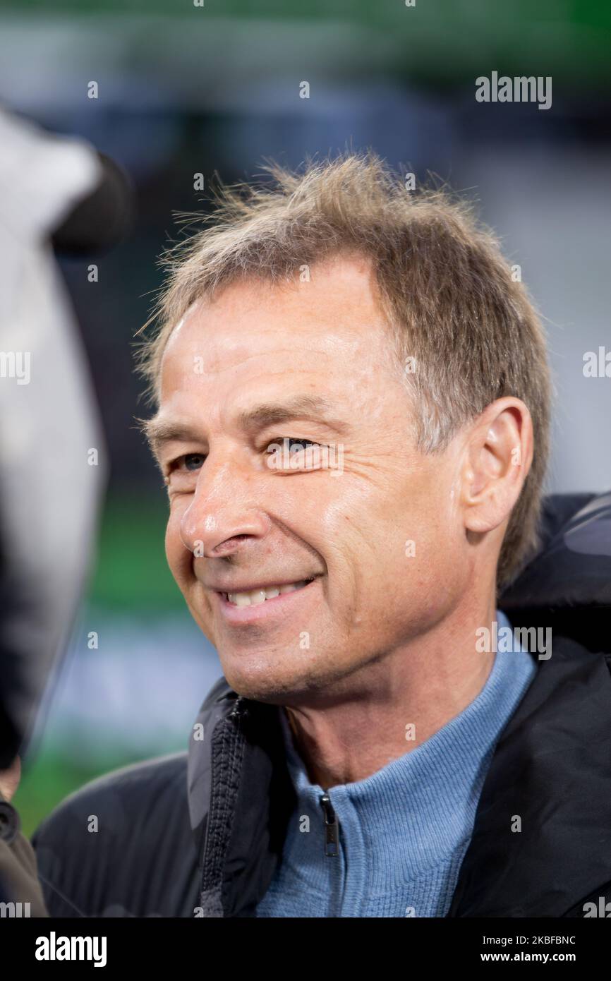 Jürgen Klinsmann, entraîneur-chef de Hertha BSC, regarde avant 1. Match de Bundesliga entre VfL Wolfsburg et Hertha BSC à la Volkswagen Arena sur 25 janvier 2020 à Wolfsburg, Allemagne. (Photo de Peter Niedung/NurPhoto) Banque D'Images