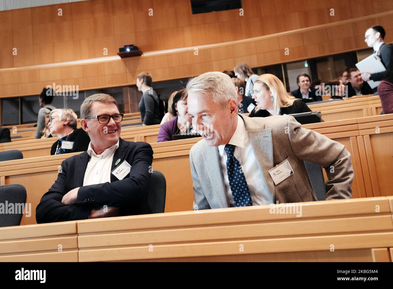 Le Président Matti Vanhanen et le Ministre des affaires étrangères Pekka Haavisto lors d'une réunion conjointe sur le climat des partis gouvernementaux à Helsinki, en Finlande, sur le 3 février 2020. (Photo par Antti Yrjonen/NurPhoto) Banque D'Images