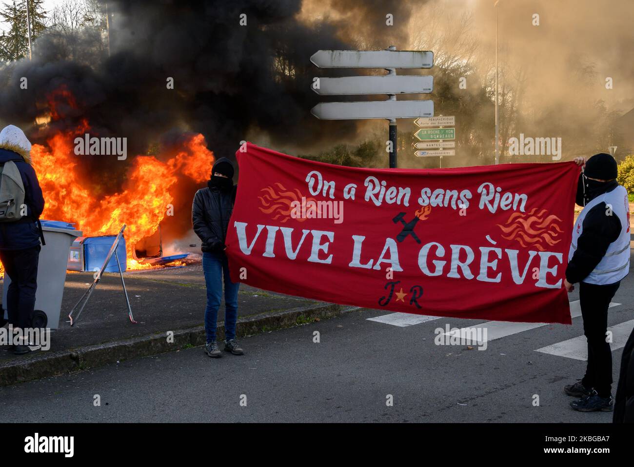 Cinquante lycéens ont provoqué des affrontements lors du blocage du Lycée des Bourdonniès¨à Nantes (France) sur 6 février 2020 pour protester contre l'application de la réforme du baccalauréat (E3C). (Photo par Estelle Ruiz/NurPhoto) Banque D'Images