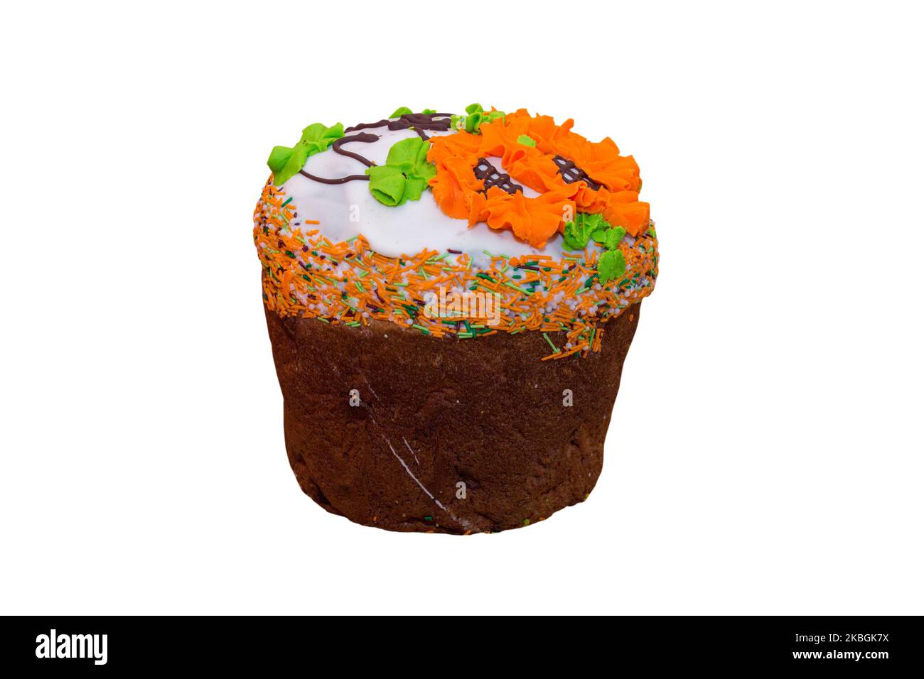 Gâteau de Pâques ukrainien isolé sur fond blanc Banque D'Images