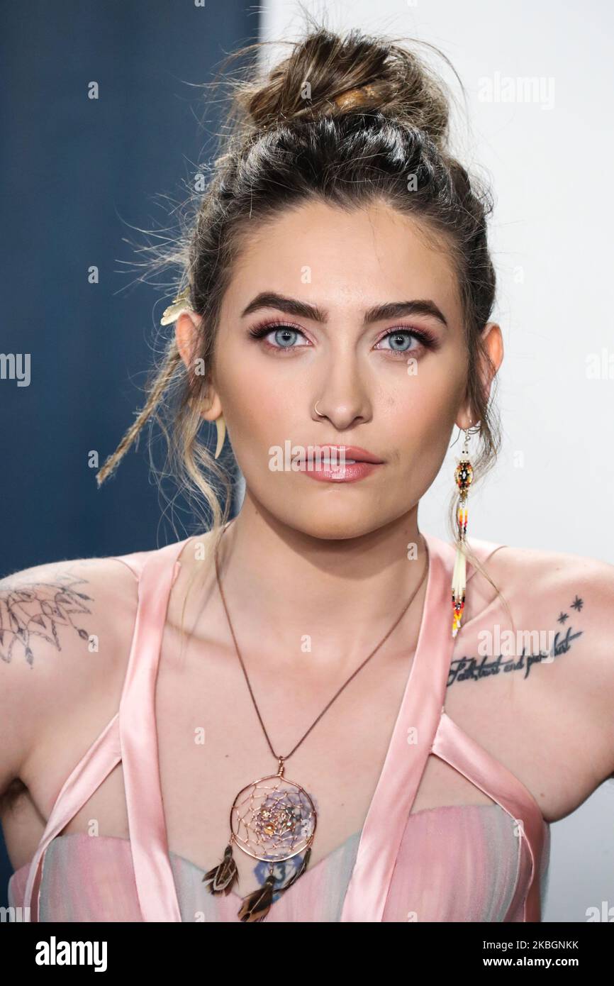 BEVERLY HILLS, LOS ANGELES, CALIFORNIE, États-Unis - FÉVRIER 09 : Paris Jackson arrive à la Vanity Fair Oscar Party 2020 qui s'est tenue au Wallis Annenberg Center for the Performing Arts on 9 février 2020 à Beverly Hills, Los Angeles, Californie, États-Unis. (Photo par Xavier Collin/image Press Agency/NurPhoto) Banque D'Images