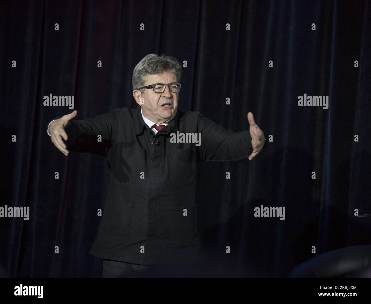 Jean-Luc Melenson parle lors d'une rencontre sur la réforme des pensions françaises par la partie politique de France insoumise à Ivry sur Seine, France, sur 27 février 2020. (Photo de Stephane Rouppert/NurPhoto) Banque D'Images