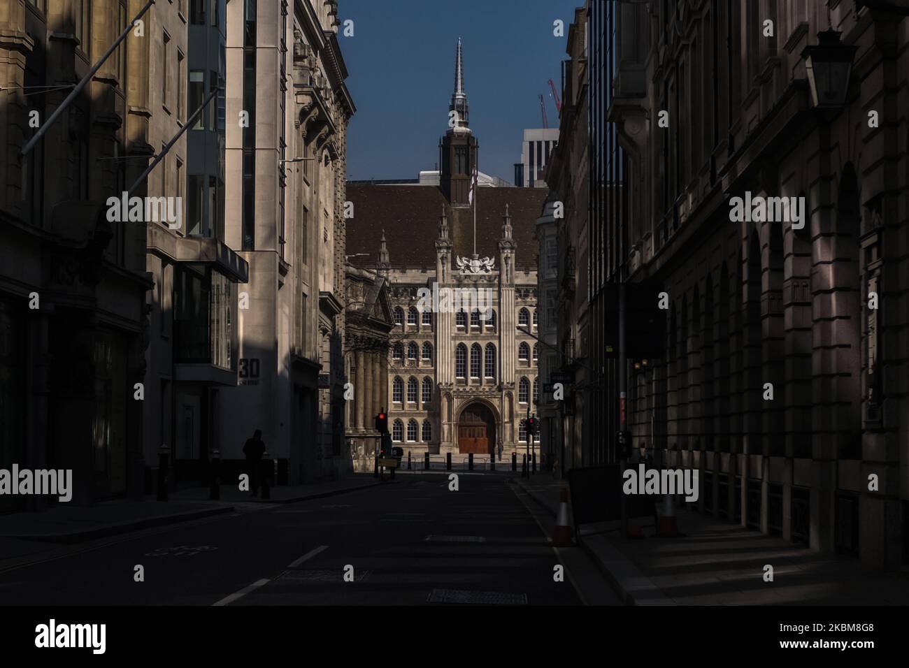 Vue générale du quartier financier de la ville de Londres comme il est autrement vide, Londres on 10 avril 2020, pendant la nouvelle pandémie du coronavirus COVID-19. Les événements publics de Pâques ont été annulés dans tout le pays, et le gouvernement a exhorté le public à respecter les mesures de confinement en célébrant les vacances à domicile. Plus de 1,5 millions de personnes dans le monde ont été infectées par le coronavirus COVID-19, avec plus de 7 000 décès enregistrés au Royaume-Uni. (Photo par Alberto Pezzali/NurPhoto) Banque D'Images