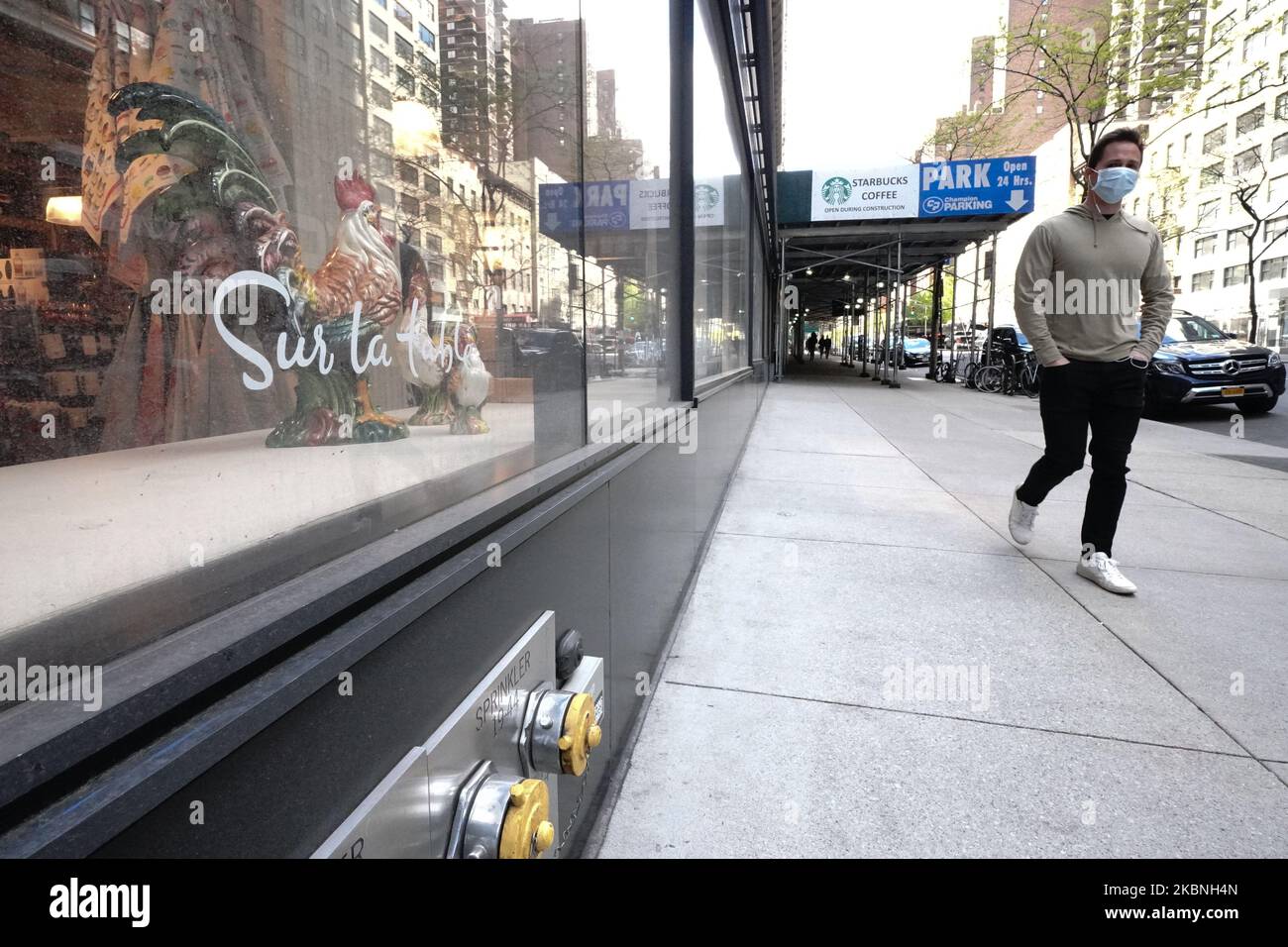 Vue sur la Table à New York, États-Unis, pendant la pandémie du coronavirus à 9 mai 2020, dans la ville de New York. Le COVID-19 s'est répandu dans la plupart des pays du monde, faisant plus de 270 000 morts et plus de 3,9 millions d'infections signalées. Ustensiles de cuisine basés à Seattle le géant sur la Table se serait préparant à la faillite. (Photo de John Nacion/NurPhoto) Banque D'Images