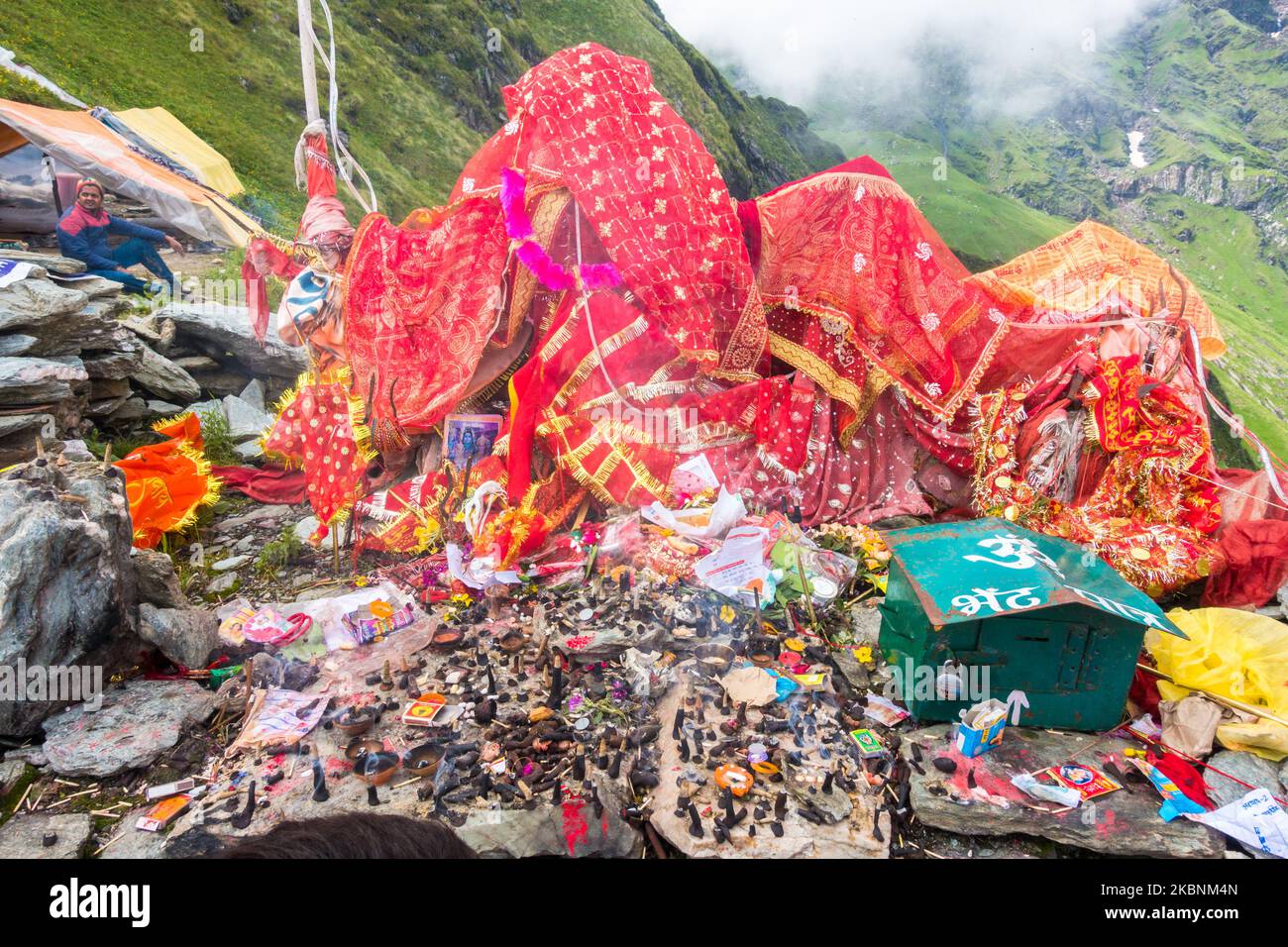 14 juillet 2022, Himachal Pradesh Inde. La déesse Kali, un lieu de culte de la déité hindoue au sommet de Kali. Shrikhet Mahadev Kailash Yatra dans l'Himalaya. Banque D'Images