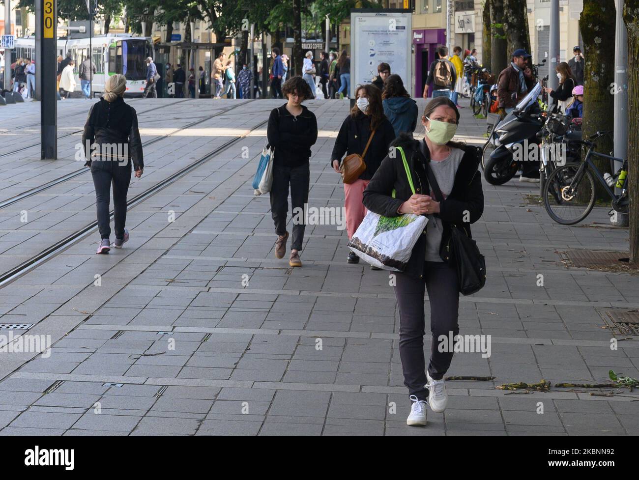 Personnes à Nantes, France, sur 12 mai 2020 pendant l'urgence du coronavirus (photo par Estelle Ruiz/NurPhoto) Banque D'Images