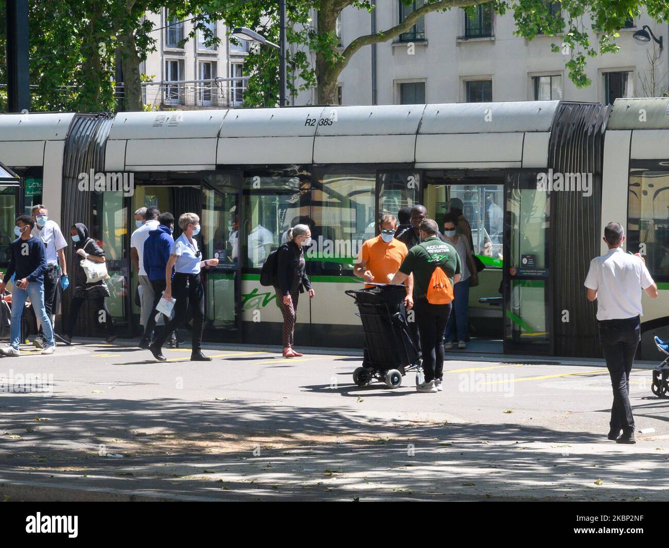 Personnes portant un masque de protection à Nantes, France, sur 20 mai 2020 pendant l'urgence du coronavirus. (Photo par Estelle Ruiz/NurPhoto) Banque D'Images