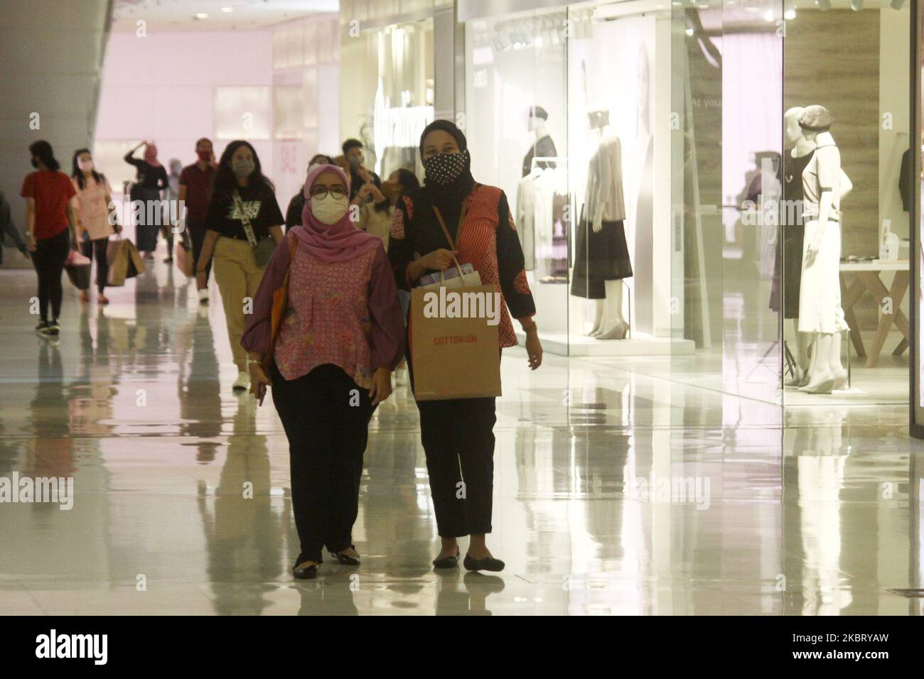 Sacs De Transport En Plastique Bleu Ou Blanc - Toutes Tailles, Pour Supermarchés, Stands, Magasins